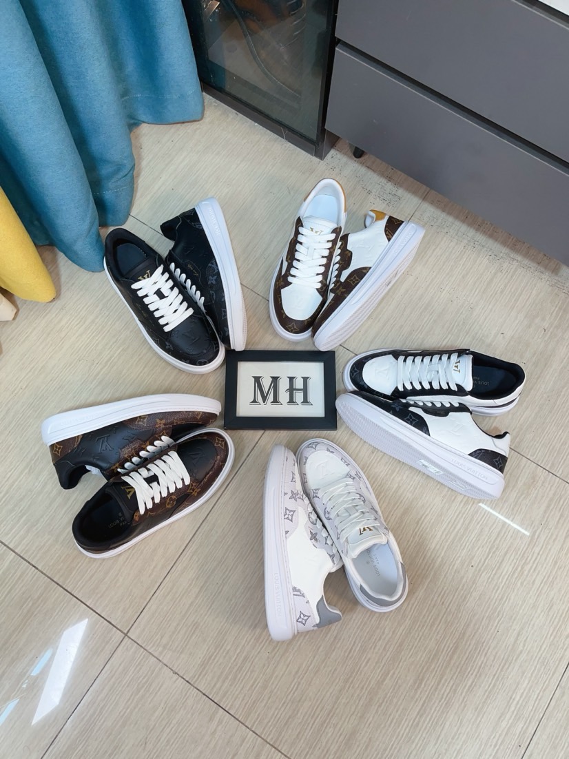 NO:271948,[lv Louis Vuitton] Full package high-end version, fashion trendy men must have, new products for Hong Kong counters are released [strong], big brand style, European and American masters strongly create unique styles, comfortable on the feet, super soft and wear-resistant, giving people a strong sense of visual impact. Materials: imported silk cowhide, cow leather, gauze mesh rubber sole, rubber graphic matching, 38-44,, louis vuitton, louis vuitton, cowhide19860909【lv路易威登】全套包装高版本 时尚潮男必备,香港专柜新品出炉[强], 大牌风范,欧美大师强力打造独特款式,上脚舒适,大底超柔软,超耐磨.给人视觉冲击感强.材料: 鞋面进口丝绸牛皮牛里加网橡胶大底,橡胶图形搭配,38一44,,louis vuitton,louis vuitton,cowhide,Men's shoes