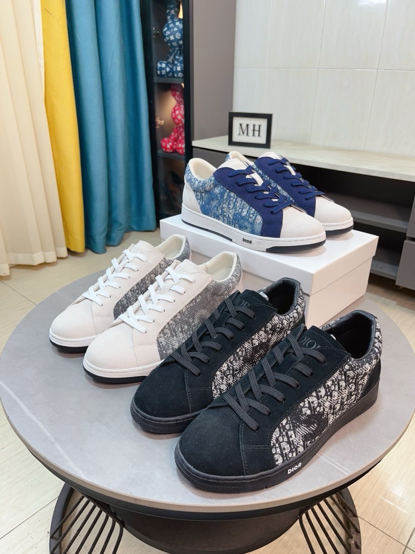 NO:273004,[Dior] The world's first high-end men's shoes brand is launched in the world. The latest series of uppers are made of imported cowhide and specially provided fabrics to create a mesh breathable inner lining, making walking more convenient and comfortable!  Compared with the official quality, beautiful 11 ​​replicas. Create a fashionable personality to set off your uniqueness!  A must-have for trendy men! Classic style. Men's size 38-44.,,dior,dior,cowhide19860909【Dior迪奥】爆卖款官网全球首发男鞋高端品牌 官网最新款系列鞋面采用进口牛皮搭配专供面料打造网布透气内里.让行走更加便捷舒适！与官方的质量相比美的11复刻.打造时尚个性衬托你的与众不同！潮男必备!经典款.男码38-44.,,dior,dior,cowhide,Men's shoes