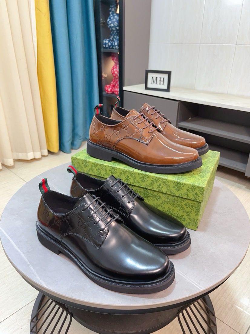 NO:274989,Niuli [GUCCI Guqi] new formal men's leather shoes are coming~ The original quality upper is made of Italian imported patent leather, soft and delicate leather, comfortable and soft top layer cowhide, rubber wear-resistant sole, the shoe shape is dignified and domineering, and the luxurious and charm is uncovered!  Natural and free upstartism, leading the trend. Number 38-44, gucci, cowhide19860909牛里【GUCCI古奇】正装男士皮鞋新款来袭～原版质量鞋面采用意大利进口漆皮,皮质柔软细腻,舒适柔软头层牛皮里,橡胶耐磨大底,鞋型端庄霸气,奢华魅力无所掩盖！自然洒脱的新贵主义,引领潮流.码数38-44,,gucci,cowhide,Men's shoes