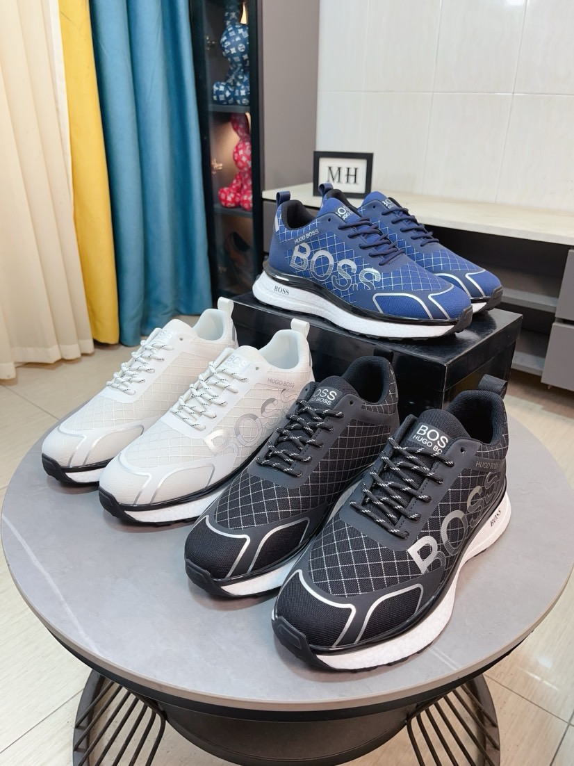 NO:283708,【boss】 High-end series of sports men's shoes, with classic designs, has become the ever-ending fashion darling, and the classic casual shape. The upper is made of cowhide upper and brand logo embellishes the brand charm; the first layer of genuine leather [Sun] [Sun] brand special sole, wear-resistant, lightweight, size: 38-44,,cowhide19860909【boss】 高端系列运动男鞋,以经典的设计成为永不落幕的时尚宠儿,经典的休闲造型.鞋面采用牛皮鞋面 品牌logo点缀 彰显品牌魅力；头层真皮里[太阳][太阳]品牌专用大底,耐磨,轻便,码数:38-44,,cowhide,Men's shoes