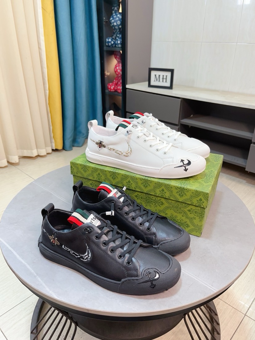 NO:345200,【GUCCI】Guqi Men's latest white shoes series casual slippers!  Created on the official website 11. Upper: imported cowhide, electric embroidery with inner: high-quality top-layer pig skin is soft and comfortable. The picky material selection and exquisite workmanship give you the best enjoyment. The number of codes 38-44., gucci, cowhide19860909【GUCCI】古奇 男士最新小白鞋系列休闲便鞋！官网11打造.鞋面:采用进口牛皮,电绣搭配内里:采用优质头层猪皮柔软舒适.挑剔的选料精致的做工给您最好的享受码数38-44码.,,gucci,cowhide,Men's shoes