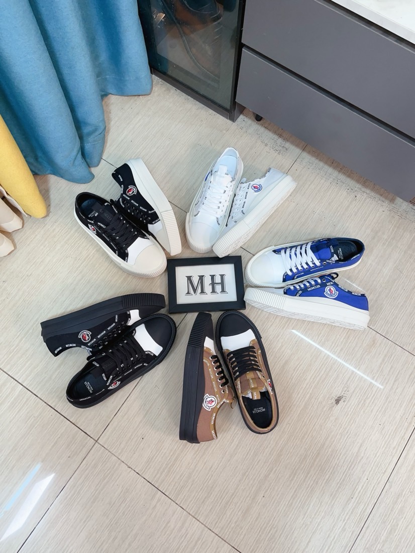 NO:346817,【MONCLER】The same style as the cover, the official website, high-quality men's shoes, customized material, calfskin, mesh breathable inner leather insole, original mold-opening anti-slip outsole style, men's casual sneakers, lace-up men's shoes series, European and American trendy style, random matching, comfortable foot feeling, standard size men's size 38-46,, Moncler, sneakers, cowhide19860909【MONCLER】蒙口、官网同款 高品质男鞋 材料定制小牛皮 网布透气内里真皮鞋垫 原版开模防滑大底款式类型男士休闲运动鞋 系带款男鞋系列 欧美潮流风格 随意搭配 脚感舒适、标准码男码38-46,,Moncler,sneakers,cowhide,Men's shoes