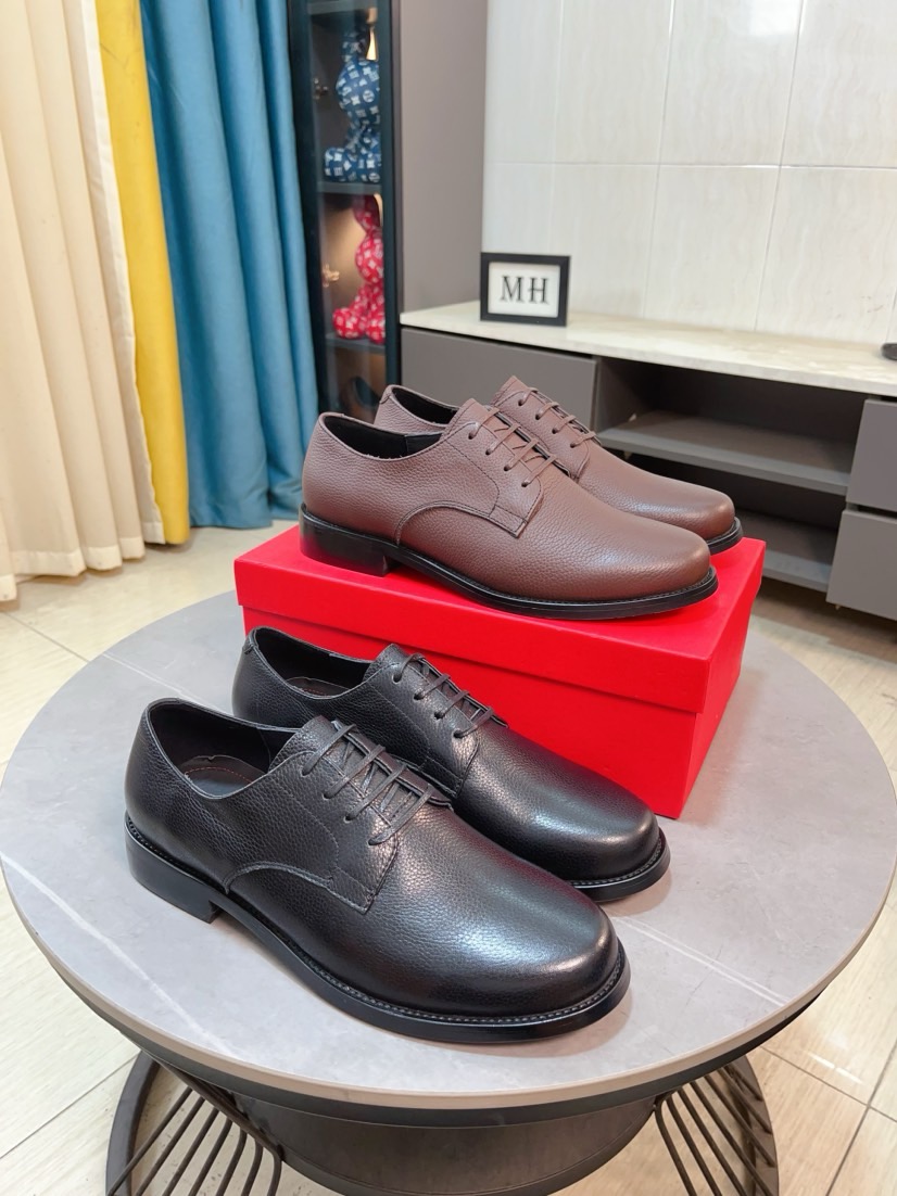 NO:782617,Water dyed cowhide [Salvatore Ferragamo] Ferragamo men's latest casual business leather shoes!  Available at counters simultaneously!  The fabric is made of specially imported original suede calfskin, and the lining is made of imported water-dyed cowhide. It is absolutely luxurious and leads the fashion trend. Customized sizes 38-44 45, louis vuitton, ferragamo, ferragamo, cowhide19860909水染牛里【Salvatore Ferragamo】菲拉格慕 男士最新款休闲商务皮鞋！专柜同步上市！面料采用专用进口原版反绒小牛皮,内里采用进口水染牛皮,绝对的奢华打造,引领时尚潮流.配码38-44 45定做,,louis vuitton,ferragamo,ferragamo,cowhide,Men's shoes