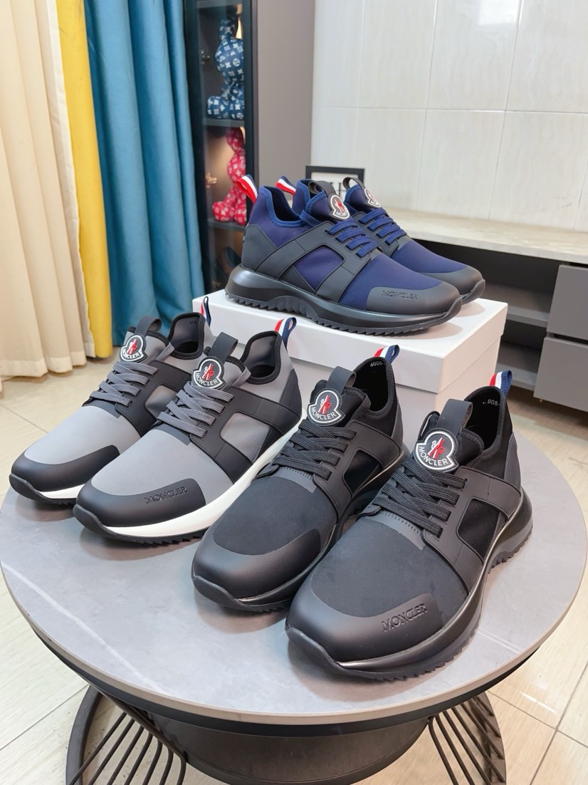 NO:355022,【MONCLER】The same style as the mouth cover, the official website, high-quality men's shoes, customized material, calfskin, genuine leather breathable inner leather insole, original mold-opening anti-slip outsole style, men's casual sneakers, lace-up men's shoes series, European and American trendy style, random matching, comfortable foot feeling, standard size men's size 38-46,, Moncler, sneakers, cowhide19860909【MONCLER】蒙口、官网同款 高品质男鞋 材料定制小牛皮 真皮透气内里真皮鞋垫 原版开模防滑大底款式类型男士休闲运动鞋 系带款男鞋系列 欧美潮流风格 随意搭配 脚感舒适、标准码男码38-46,,Moncler,sneakers,cowhide,Men's shoes
