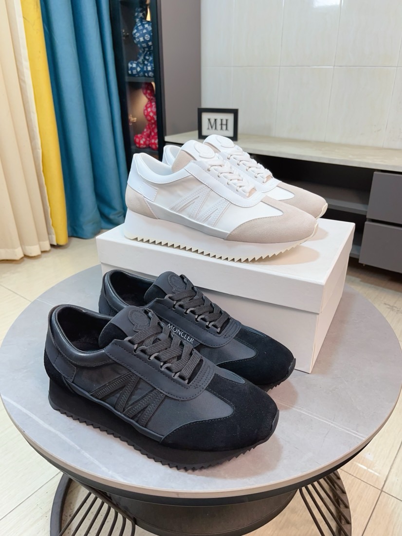 NO:346254,【MONCLER】The same style as the mouth cover, the official website, high-quality men's shoes, customized material, calfskin, genuine leather breathable inner leather insole, original mold-opening anti-slip outsole style, men's casual sneakers, lace-up men's shoes series, European and American trendy style, random matching, comfortable foot feeling, standard size men's size 38-46,, Moncler, sneakers, cowhide19860909【MONCLER】蒙口、官网同款 高品质男鞋 材料定制小牛皮 真皮透气内里真皮鞋垫 原版开模防滑大底款式类型男士休闲运动鞋 系带款男鞋系列 欧美潮流风格 随意搭配 脚感舒适、标准码男码38-46,,Moncler,sneakers,cowhide,Men's shoes