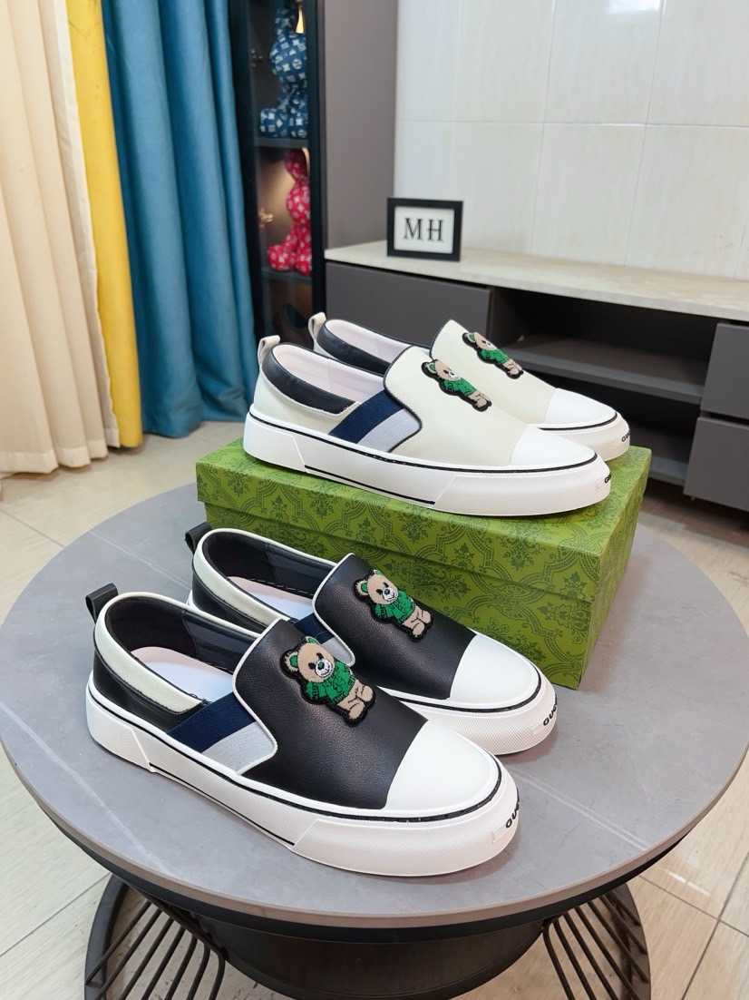 NO:833325,GUCCI [Gucci] new high-end brand of men's shoes, the latest fashionable casual men's shoes, a trendy and versatile style, relaxed sports style, uppers imported from Italy, first-layer cowhide, genuine leather lining and ultra-fine workmanship. Original personalized fashionable rubber wear-resistant outsole, light and comfortable on the foot, size 38-44,,gucci,cowhide19860909GUCCI【古奇】新款男鞋高端品牌,最新時尚休闲男鞋,潮流百搭之款,轻松运动风,鞋面意大利进口头层牛皮 真皮内里 加超精细做工.原版个性时尚橡胶耐磨大底,上脚轻巧舒适,码数38-44,,gucci,cowhide,Men's shoes