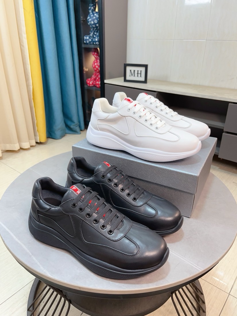 NO:357111,The new high-quality prada (Prada) counter is launched simultaneously. The new men's shoes and fabrics are selected for imported face nets and glue-dropping technology. Imported cowhide inner lining. High-end mold-opening anti-slip rubber sole, exquisite lines, simple and atmospheric, comfortable to go up and down, leisure and travel. Number of codes: 39-44 38 45 customized,, prada, prada, cowhide19860909高品质新款prada(普拉达)专柜同步上市, 新款男鞋、面料精选进口面网配滴胶工艺.进口牛皮内里.高端开模防滑橡胶大底,精美线条、简约大气,上脚舒服上挡次、休闲旅游.码数:39一44 38 45定做,,prada,prada,cowhide,Men's shoes