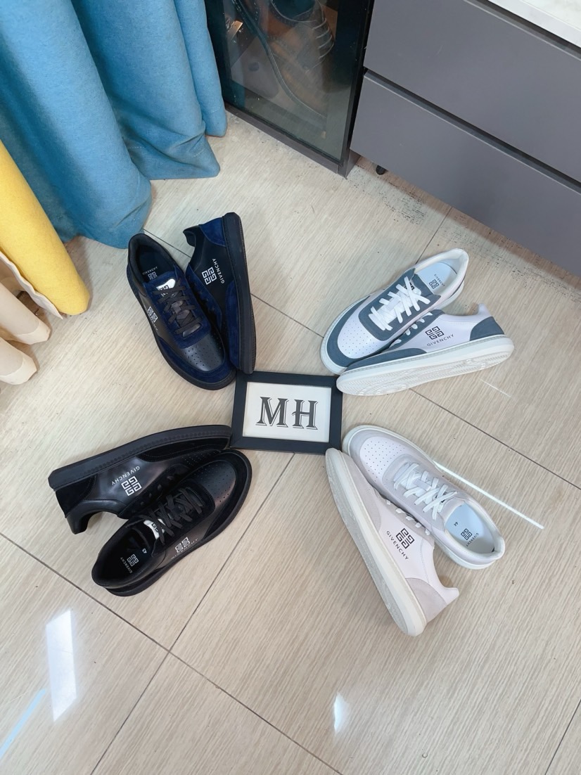 NO:357145,G I V E N C H Y Givenchy new style, counter synchronization, everyone has a pair, not to be missed, buy the counter version, completely 1:1, custom-made top version, original display provides comparison, let the big products be different from the original version (real objects and pictures to witness 1 fabric original technology fabric glue technology 2 inner lining original cowhide inner lining, dry and comfortable 3 soles genuine exclusive private mold outsole [Size] number 38-44.,, givennchy, cowhide19860909G I V E N C H Y 纪梵希新款 专柜同步 人手一双 不容错过 专柜买版 完全1:1 开模定制顶级版本 原版展示提供对比 让大货做到和原版0区别（实物和图片来见证1面料原版科技面料滴胶工艺2内里原版牛皮内里 干爽 舒适3鞋底正品独家私模大底【Size】码数38-44.,,givenchy,cowhide,Men's shoes