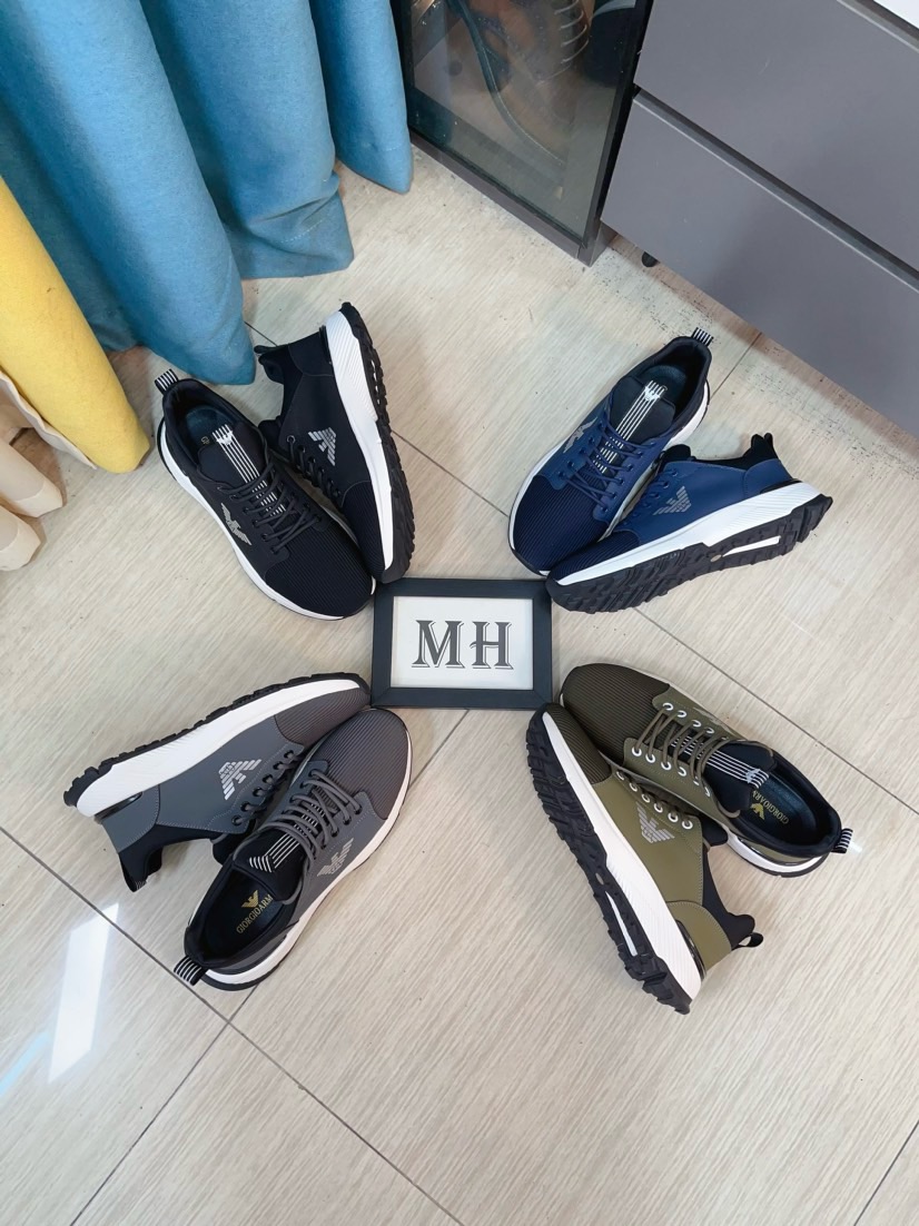 NO:604315,'Armani' uppers are made of the original factory's special brand standard plus soft imported raw materials + cowhide lining for tiptoeing, and the brand's special soles are the original factory's special rubber anti-slip and wear-resistant outsole, code number: 38-44,,armani,cowhide19860909《阿玛尼》鞋面采用原厂特供品牌标加柔软进口原材料＋牛皮内里 踮脚,品牌专用鞋底原厂特供滴胶防滑耐磨大底,码数:38-44,,armani,cowhide,Men's shoes