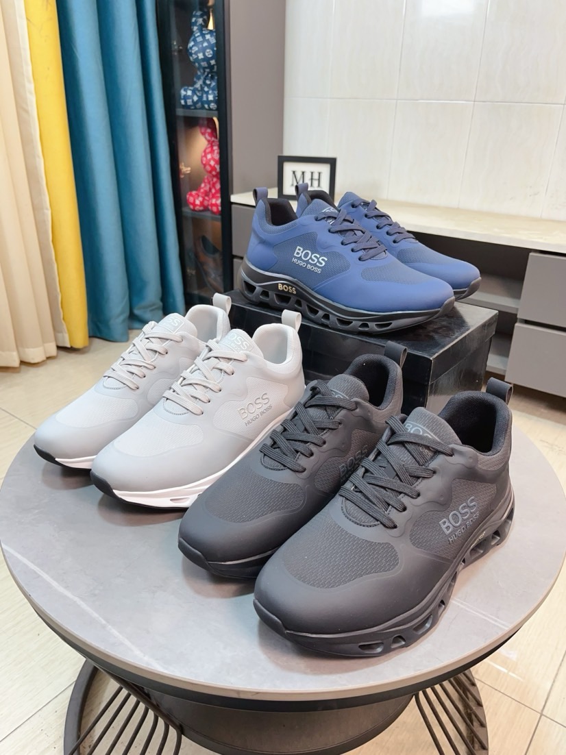 NO:620238,[boss] Become a fashion darling that never ends with its classic design, classic casual style. The upper is made of top-grade suede leather with waterproof cloth, and the brand logo is embellished to highlight the brand charm; the first layer of genuine leather is [sun][sun] brand-specific outsole, wear-resistant, lightweight, size: 38-44,19860909【boss】 以经典的设计成为永不落幕的时尚宠儿,经典的休闲造型.鞋面采用顶级反绒皮搭配防水布 品牌logo点缀 彰显品牌魅力；头层真皮里[太阳][太阳]品牌专用大底,耐磨,轻便,码数:38-44,,Men's shoes