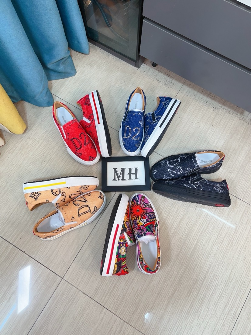 NO:620999,[Dsquared2] The international brand Second Square [Color] has a century of skillful Italian charm and recreates the classic version. The design is simple, fashionable, elegant and elegant. The materials are selected [strong] Made with original factory technology [strong] The upper is made of special materials and spliced ​​with a super soft semi-air cushion outsole that is very comfortable for the foot 35-46,19860909【Dsquared2】国际品牌第二次方[色]百年纯熟意式韵再创经典版型设计简单时尚素雅大气选料考究[强]原厂工艺技术制作[强]鞋面采用特殊材料拼接超柔软半气垫大底上脚非常舒适35-46,,Men's shoes