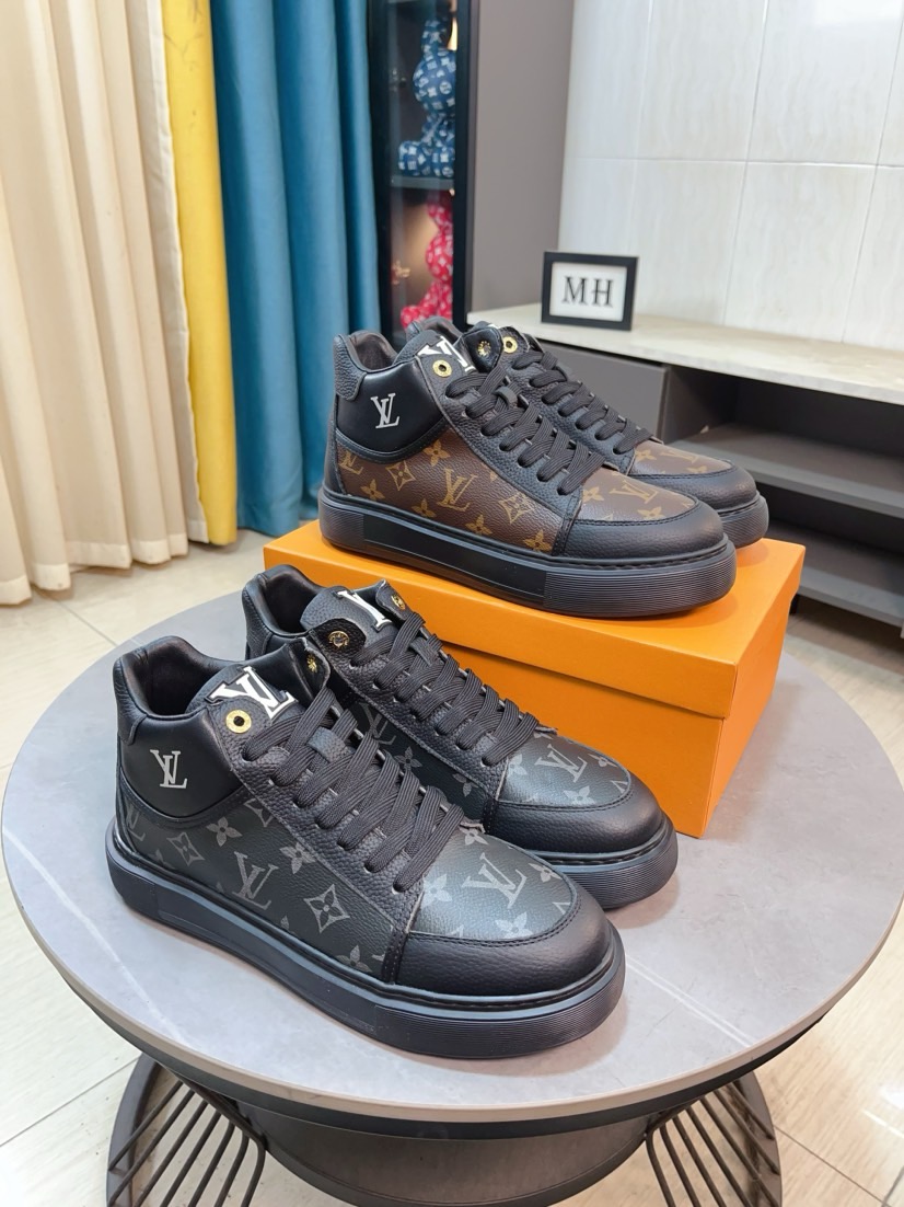 NO:621166,[LOUIS VUITTON] Louis Vuitton*'s official website has the same style of men's high-top casual shoes as popular celebrities ~ best-selling at home and abroad. LV focuses on the checkerboard series...Imported first-layer cowhide with special fabrics and full sheepskin lining. Brand-specific hollow outsole factory produced. The highest version code number is 38-44,,,louis vuitton,louis vuitton,louis vuitton,cowhide,sheepskin19860909【LOUIS VUITTON】路易威登*官网同款男士高帮休闲鞋人气明星大咖同款～热销海内外 Lv着力大作棋盘格系列……进口头层牛皮搭配专用面料全绵羊皮里品牌专用镂空大底代工厂出品 最高版本码数38-44、,,louis vuitton,louis vuitton,louis vuitton,cowhide,sheepskin,Men's shoes