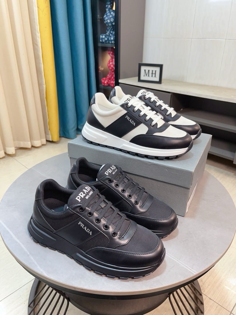 NO:639651,High-quality new Prada (Prada) counters are on the market simultaneously. New men's shoes and fabrics are selected from imported mesh with glue-spraying technology. Imported cowhide lining. High-end open-molded non-slip rubber outsole, exquisite lines, simple and elegant, comfortable and high-end for leisure travel. Size: 38 to 44,, prada, prada, cowhide19860909高品质新款prada(普拉达)专柜同步上市, 新款男鞋、面料精选进口面网配滴胶工艺.进口牛皮内里.高端开模防滑橡胶大底,精美线条、简约大气,上脚舒服上挡次、休闲旅游.码数:38一44,,prada,prada,cowhide,Men's shoes