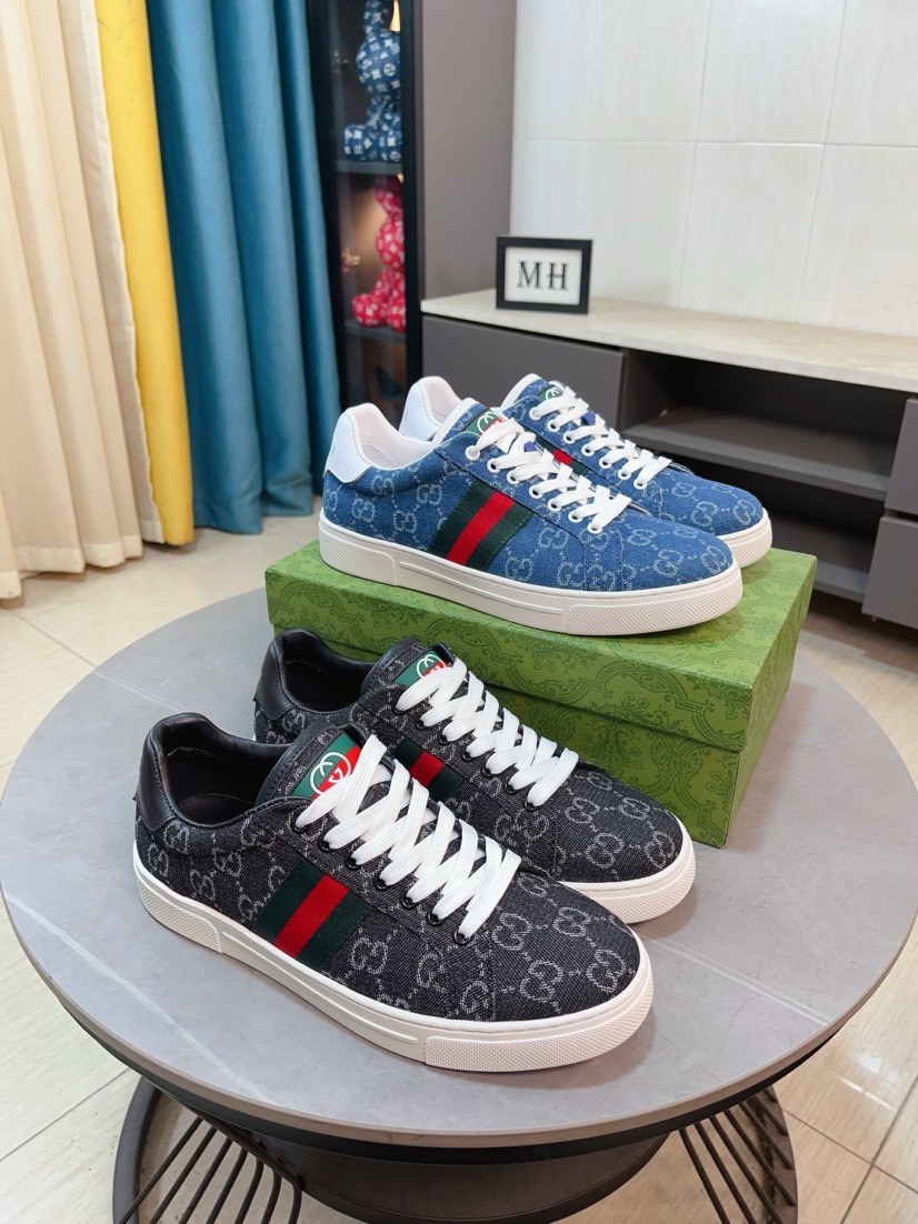 NO:663902,GUCCI [Gucci] New high-end brand of men's shoes, the latest fashionable casual men's shoes, trendy and versatile, relaxed and sporty style, GG print imported from Italy, genuine leather lining and super fine workmanship. Original personalized fashionable rubber wear-resistant outsole, light and comfortable on the foot, size 38-44, gucci19860909GUCCI【古奇】新款男鞋高端品牌,最新時尚休闲男鞋,潮流百搭之款,轻松运动风,鞋面意大利进口GG印花 真皮内里 加超精细做工.原版个性时尚橡胶耐磨大底,上脚轻巧舒适,码数38-44,,gucci,Men's shoes