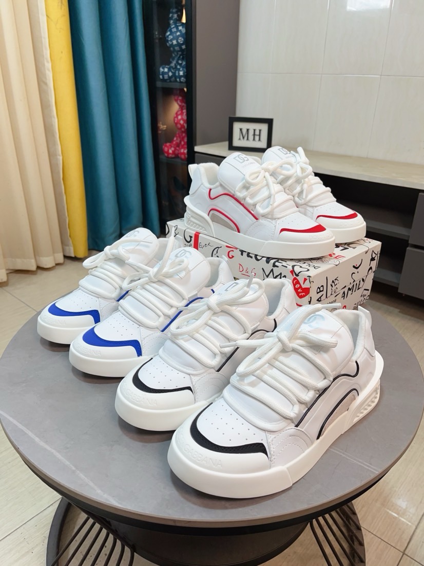 NO:689982,'Dolce & Gabbana DG' original imported first-layer cowhide and sheepskin lining, lightweight, comfortable and versatile, original special outsole is deeply favored by trendy men. The contrast quality is exquisite and luxurious, super A level!  Compared with the genuine version at the counter, the version is exactly the same!  Size 36-46,,Dolce&Gabbana,cowhide,sheepskin19860909《Dolce＆Gabbana DG》原版进口头层牛皮羊皮内里,上脚轻便、舒适 、百搭、原版特供大底深受潮流男士的青睐欢迎对比品质精致奢华,超A级别！版型对比专柜正品,丝毫不差！码数36-46,,Dolce&Gabbana,cowhide,sheepskin,Men's shoes