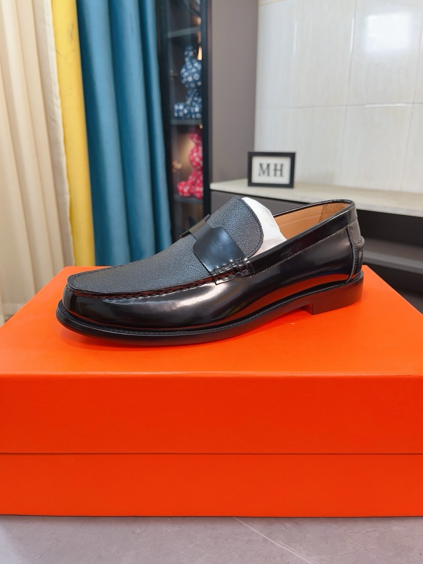 NO:690367,Niuli 'HERMES' Hermès business leather shoes, original factory configuration, original imported cowhide upper + luxury hardware logo + fully imported original custom cowhide lining, rubber sole, wear-resistant outsole and difficult craftsmanship, original factory follow-up goods, high quality code number: 38-44 45 can be customized,, hermes, hermes, cowhide19860909牛里《HERMES》爱马仕商务皮鞋,原厂配置、原版进口牛皮鞋面+奢华五金logo+全进口原版定制牛皮内里,鞋底橡胶耐磨大底高难度工艺,原厂跟单货,高品质码数:38-44 45可订做,,hermes,hermes,cowhide,Men's shoes