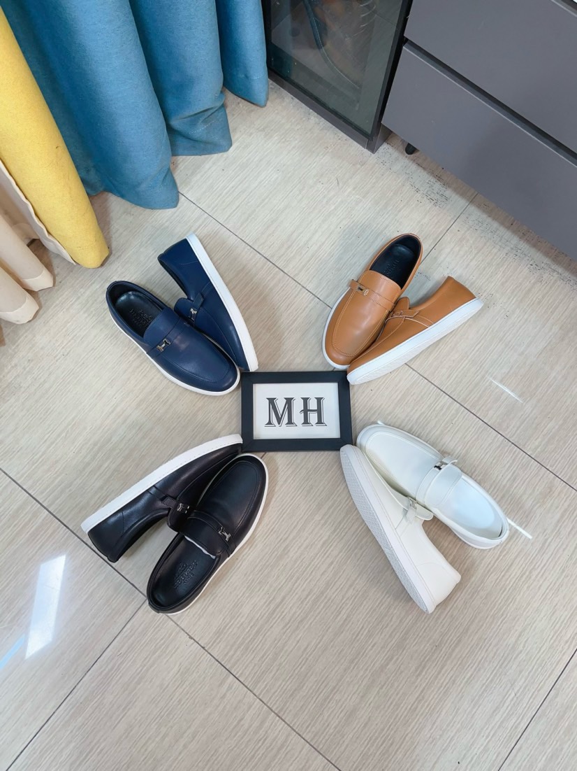 NO:704876,[HERMES] Hermès high-end quality original shoe upper in textured calfskin, suede calfskin, shoe body sewn with H totem, outsole ultra-light TPU foam rubber; two-color molded outsole, ultra-high quality control and fine workmanship (high-end, extravagance, grade) 38-44 (45 can be customized),, hermes, hermes, cowhide19860909【 HERMES】爱马仕 高端品质 原单鞋面摔纹小牛皮、反绒小牛皮、鞋身车缝H图腾,大底超轻TPU发泡·橡胶；双色成型大底,超高品控·做工精细凸显(高端·贵气·档次)38-44（45可订做),,hermes,hermes,cowhide,Men's shoes