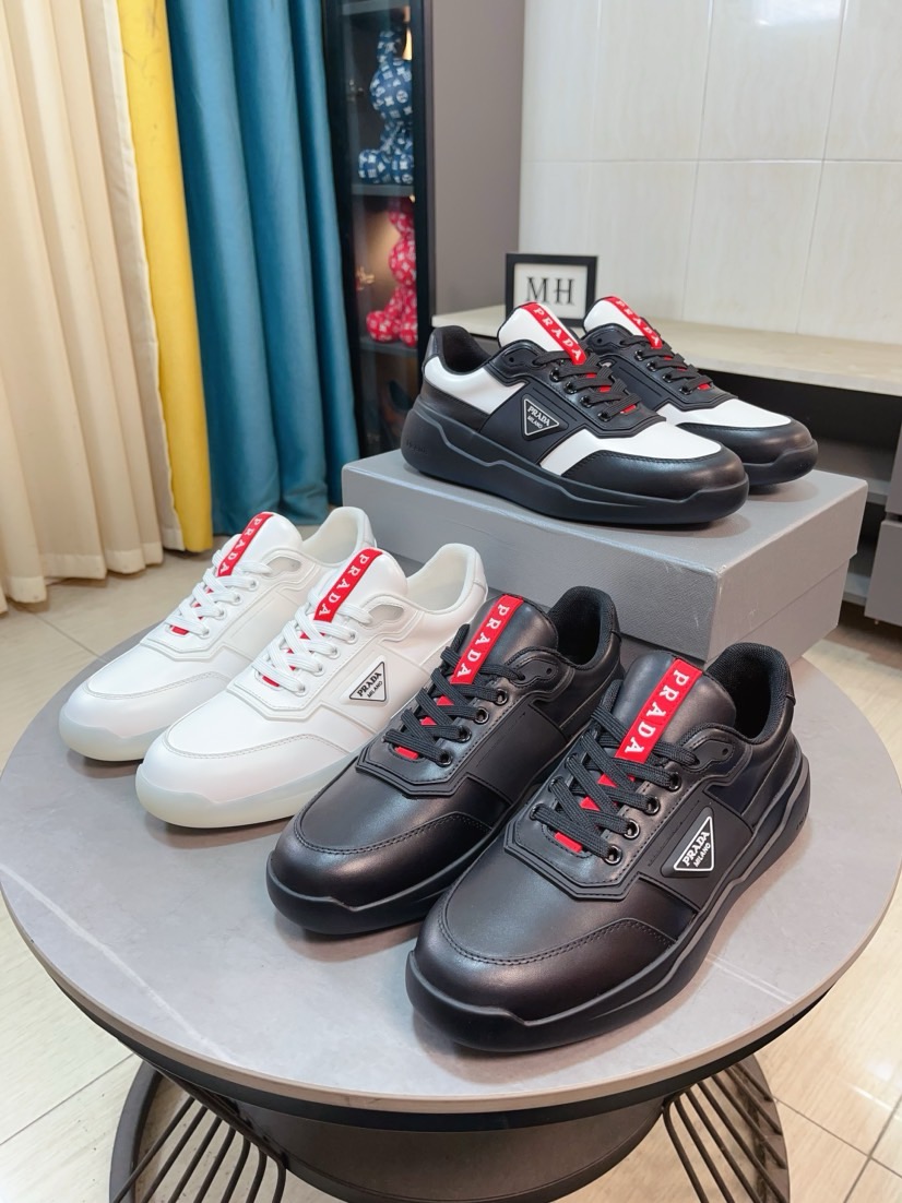 NO:780026,High-quality new Prada (Prada) counters are launched simultaneously. New men's shoes and fabrics are selected with imported cowhide splicing technology. Imported cowhide lining. High-end molded anti-slip rubber outsole, exquisite lines, simple and elegant, comfortable and high-end for leisure travel. Size: 38 to 44,, prada, prada, cowhide19860909高品质新款prada(普拉达)专柜同步上市, 新款男鞋、面料精选进口牛皮拼接工艺.进口牛皮内里.高端开模防滑橡胶大底,精美线条、简约大气,上脚舒服上挡次、休闲旅游.码数:38一44,,prada,prada,cowhide,Men's shoes