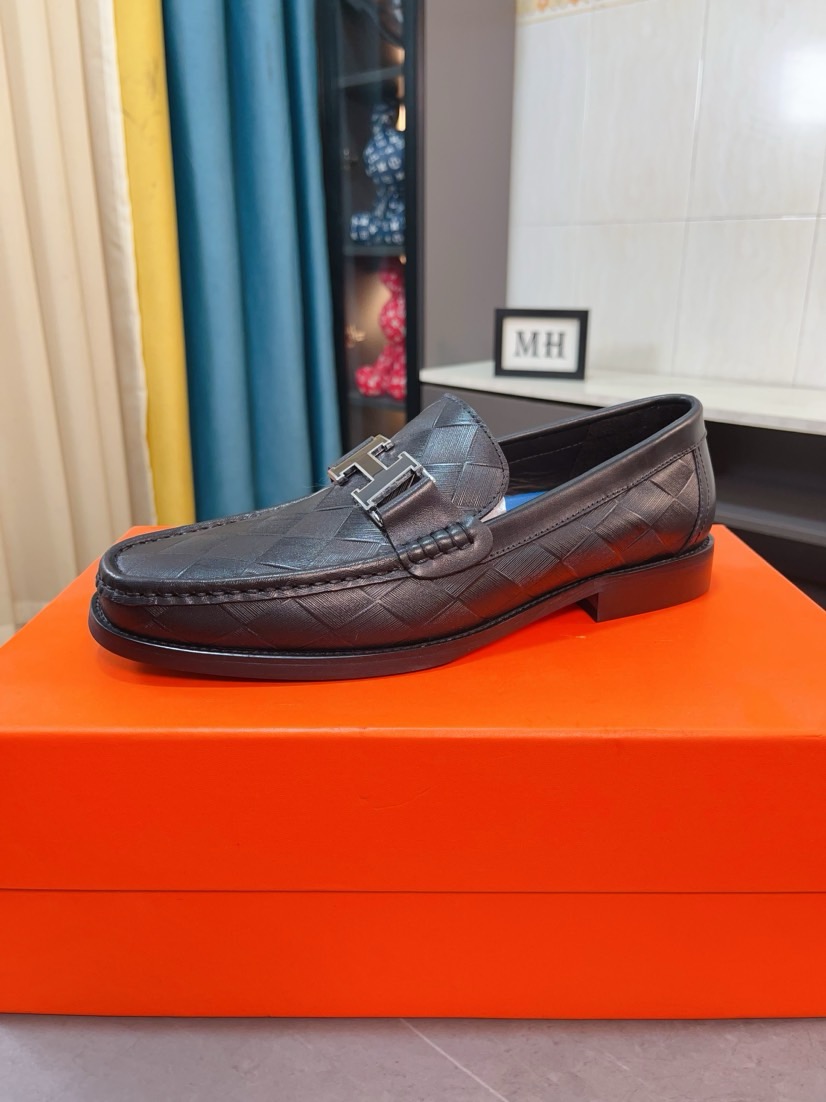 NO:780724,Niuli 'HERMES' Hermès business leather shoes, original factory configuration, original imported cowhide upper + luxury hardware logo + fully imported original custom cowhide lining, rubber sole, wear-resistant outsole and difficult craftsmanship, original factory follow-up goods, high quality code number: 38-44 45 can be customized,, hermes, hermes, cowhide19860909牛里《HERMES》爱马仕商务皮鞋,原厂配置、原版进口牛皮鞋面+奢华五金logo+全进口原版定制牛皮内里,鞋底橡胶耐磨大底高难度工艺,原厂跟单货,高品质码数:38-44 45可订做,,hermes,hermes,cowhide,Men's shoes