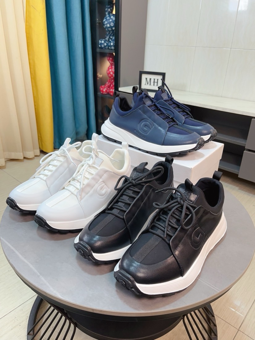 NO:781147,G I V E N C H Y Givenchy's new model, counter synchronization, one pair for each person, not to be missed, counter purchase version, completely 1:1 mold customization, top version, original display provides comparison, so that the big product can be 0 different from the original version (witness the actual objects and pictures) 1. Original fabric, technical fabric, glue-spinning process, 2. Lining, original cowhide lining, dry and comfortable, 3. Genuine sole, exclusive private mold outsole [Size], code number 38-44.,,givenchy,cowhide19860909G I V E N C H Y 纪梵希新款 专柜同步 人手一双 不容错过 专柜买版 完全1:1 开模定制顶级版本 原版展示提供对比 让大货做到和原版0区别（实物和图片来见证1面料原版科技面料滴胶工艺2内里原版牛皮内里 干爽 舒适3鞋底正品独家私模大底【Size】码数38-44.,,givenchy,cowhide,Men's shoes