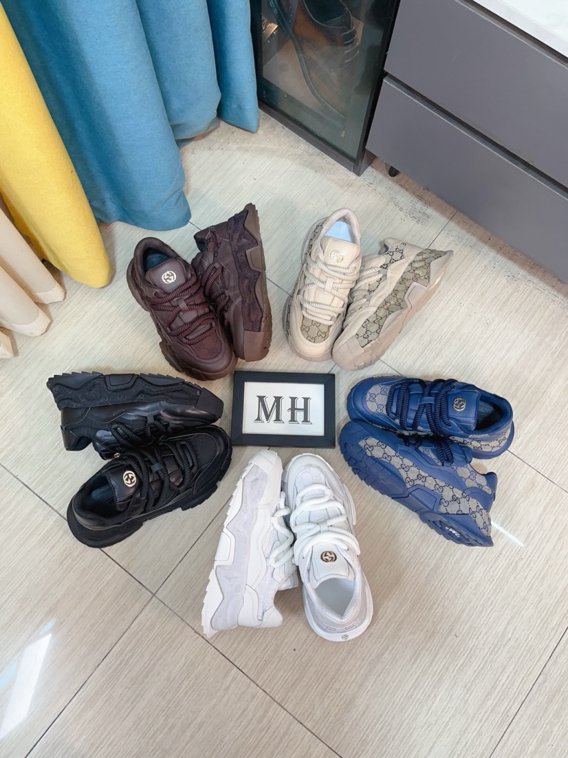 NO:781450,[GUCCI] Daddy shoes, popular casual sports shoes with outsole, breathable and comfortable, easy to walk, a versatile style for trendy men, leather upper, leather lining, genuine leather lining, popular original Gucci outsole, sports running style, super comfortable. Size 38-44,,gucci,sneakers,cowhide19860909【古奇GUCCI】老爹鞋大底爆款休闲运动鞋,透气舒适,行走方便,潮男百搭之款,鞋面牛皮包边大底真皮内里古奇流行原版大底 运动跑步风,超级舒服.码数38-44,,gucci,sneakers,cowhide,Men's shoes