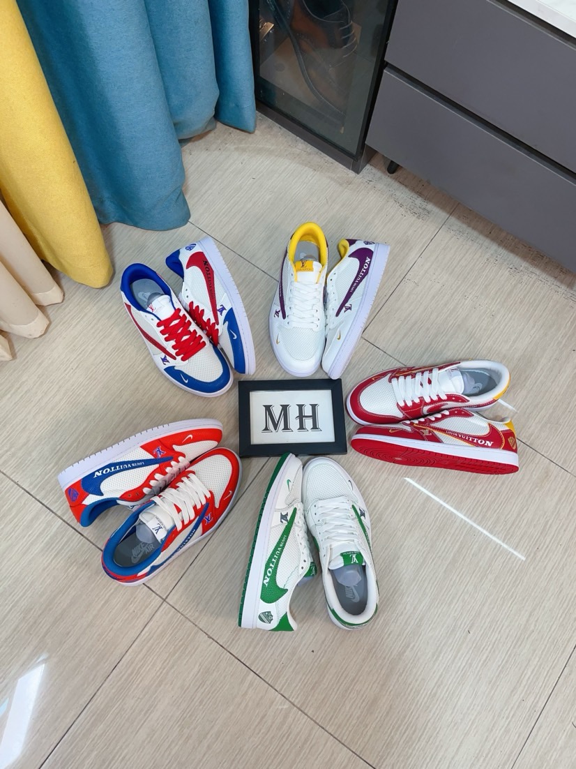 NO:781808,LV co-branded Nike series 2025 new colors Xiaohongshu hot model selling crazy couples model counter as shown in the packaging Guangzhou factory quality Nk SB Dunk Low LV co-branded - anniversary high-end customization low-top casual sneakers pure original quality shipments from the factory ultra-high cleanliness leather cutting clean without any burrs perfect details size 38-46, louis vuitton19860909Lv联名Nike耐克系列 2025新颜色 小红书爆款 卖疯了情侣款 专柜如图包装 广州大厂品质 Nk SB Dunk Low LV联名-周年高端定制 低帮休闲板鞋  大厂纯原品质出货 超高清洁度 皮料切割干净无任何毛边 细节完美 尺码38-46,,louis vuitton,Men's shoes