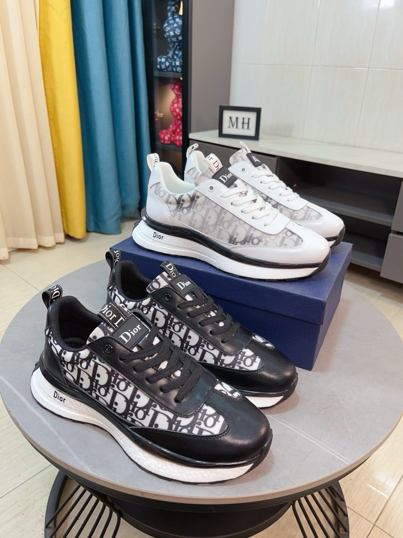 NO:782733,[Dior] The best-selling high-end brand of men's shoes on the official website. The latest series of shoes on the official website are made of imported cowhide leather and specially designed fabrics to create a breathable mesh lining. Making walking more convenient and comfortable!  Compared with the official quality, Midea 11 replica. Create a fashionable personality to set off your uniqueness!  A must-have for trendy men! Classic style. Men's sizes 38-44.,,dior,dior,cowhide19860909【Dior迪奥】爆卖款官网全球首发男鞋高端品牌 官网最新款系列鞋面采用进口牛皮搭配专供面料打造网布透气内里.让行走更加便捷舒适！与官方的质量相比美的11复刻.打造时尚个性衬托你的与众不同！潮男必备!经典款.男码38-44.,,dior,dior,cowhide,Men's shoes