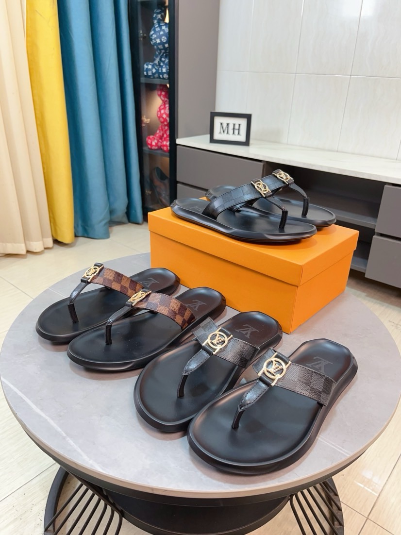 NO:783739,(LV-Louis Vuitton) New men's sandals, high-end boutique, exquisite embossed logo decoration on the upper, fine workmanship, super soft soles, casual, loose and comfortable, a must-have in summer!  nsize38-44 (LV-Louis Vuitton) new men's sandals, high-end boutique, exquisite embossed logo decoration on the upper, fine workmanship, super soft soles, casual, loose and comfortable, a must-have in summer!  nsize38-44,,louis vuitton,louis vuitton,slippers19860909（lv-路易威登）新品男士凉拖鞋,高端精品,鞋面精致压花logo装饰,精细做工,鞋底超软,休闲宽松舒适型,夏季必入哦！nsize38-44（lv-路易威登）新品男士凉拖鞋,高端精品,鞋面精致压花logo装饰,精细做工,鞋底超软,休闲宽松舒适型,夏季必入哦！nsize38-44,,louis vuitton,louis vuitton,slippers,Men's shoes