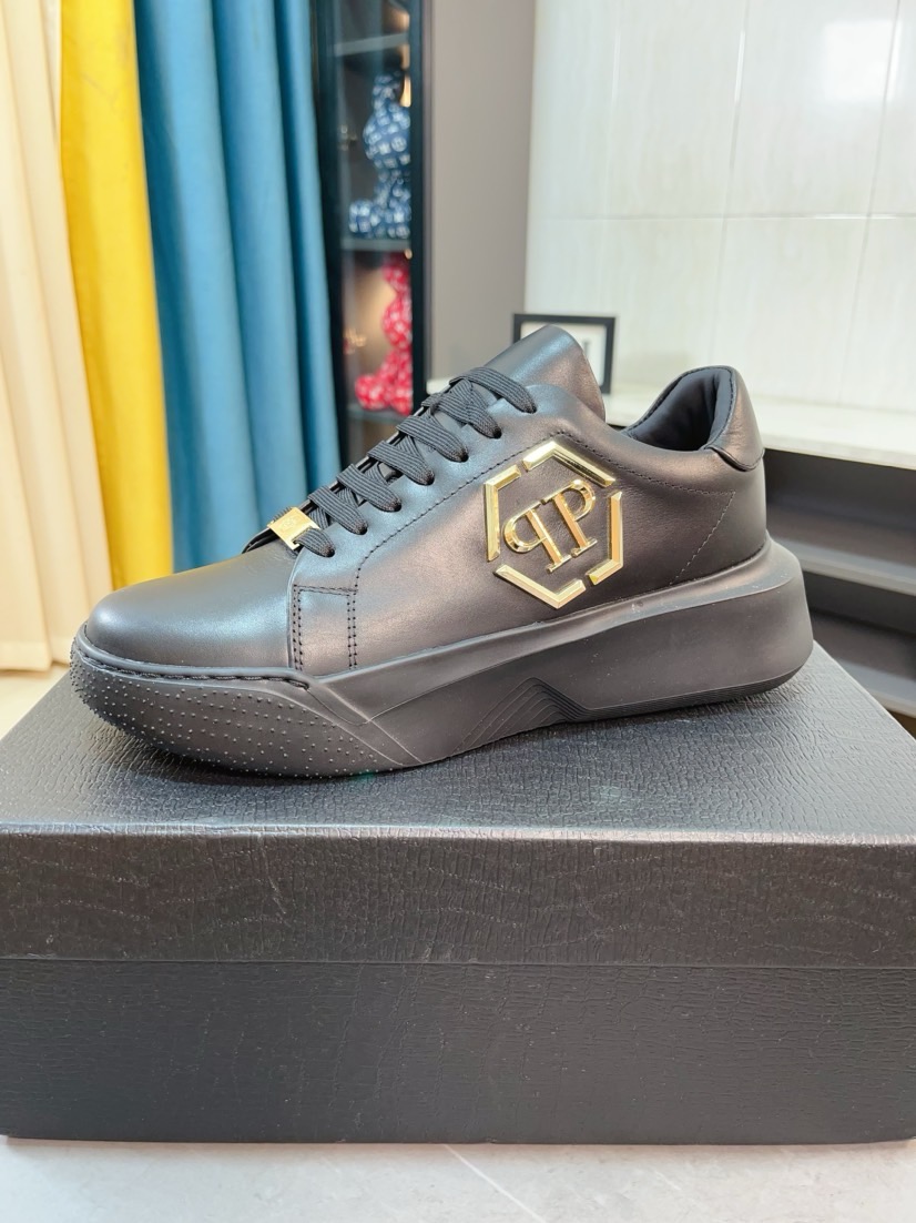NO:783755,[PHILIPP PLEIN-] German PP Philip official website new model launched, perfect shape to create top-quality rubber wear-resistant outsole, upper cowhide fabric custom hardware, cowhide lining, full shoe shape, full three-dimensional sense, original quality and super versatile, high-end without losing taste, fashionable and novel!  !  Absolute focus.Size39-44 (45 46 customized,,PHILIPP PLEIN,cowhide19860909【PHILIPP PLEIN-】德国PP菲利普官网新款上市 完美造型打造顶级品质橡胶耐磨大底 鞋面牛皮面料定制五金,牛皮内里,鞋型饱满 立体感十足 原单品质超级百搭 高档不失品味,时尚、新颖！！绝对的焦点.Size39-44（45 46定做,,PHILIPP PLEIN,cowhide,Men's shoes