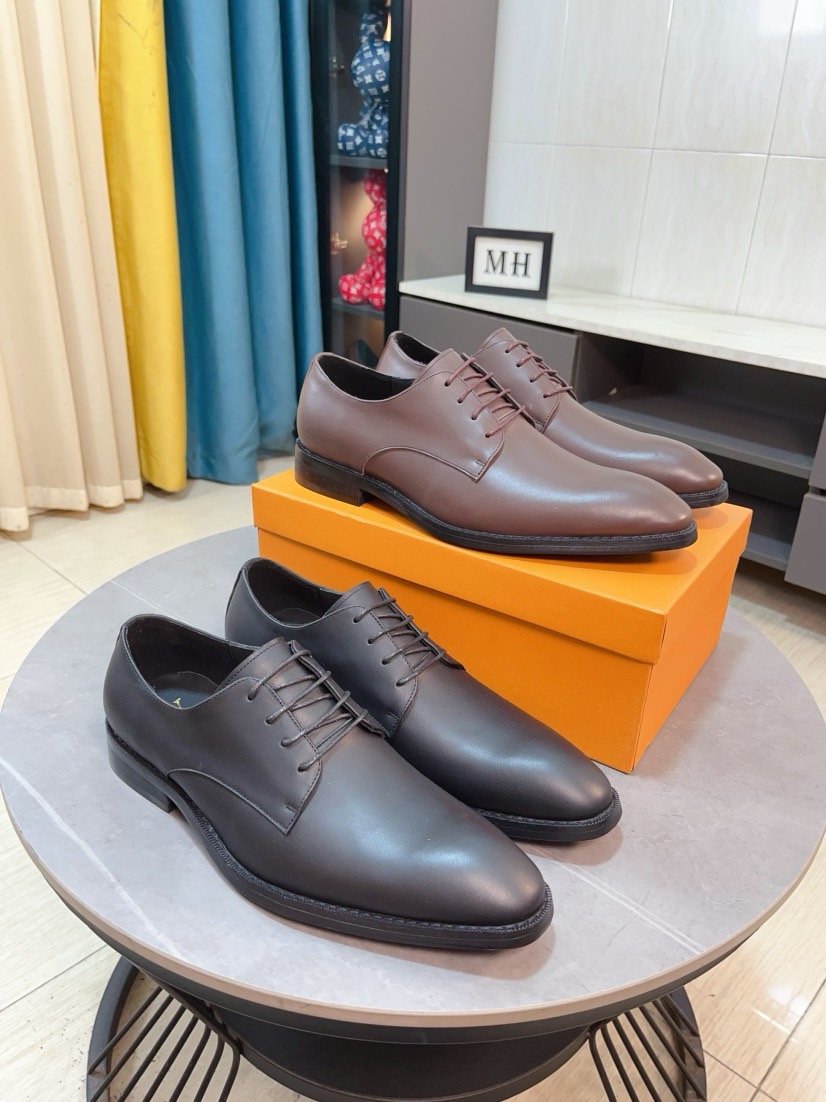 NO:782962,'Lv' The latest popular casual business leather shoes, the top brand [Seduce] Luxury~Purchasing agent, [Strong] The upper is made of imported open edge beads with printed original material and genuine leather lining () with fine workmanship. The original fashionable and stylish soft rubber wear-resistant and non-slip outsole is light and comfortable on the foot. The real thing looks better when photographed in person. 38-44, 45 46 can be customized, louis vuitton19860909《 Lv》 最新爆款休闲商务皮鞋,顶端品牌[勾引]奢侈～代购,[强]鞋面選用进口开边珠搭配印花原版材质真皮内里（）精细做工.原版个性时尚柔软橡膠耐磨防滑大底,上脚轻巧舒适,实物拍摄實物更好看,38-44,45 46可定做,,louis vuitton,Men's shoes