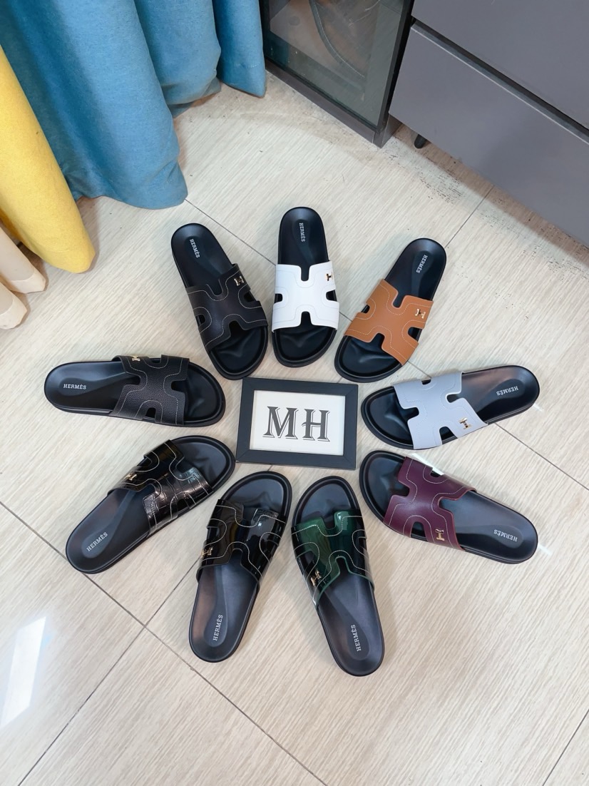 NO:888562,[HERMES] Hermes Bouncing sports slippers, upper made of cowhide leather and high-end mesh, imported materials, full of texture, lightweight soles to create a versatile fashion style. Size39-45,,hermes,hermes,slippers,cowhide19860909【HERMES】爱马仕Bouncing运动拖鞋,鞋面牛皮拼接高端网布打造,进口材质,质感十足,轻盈鞋底打造百搭时尚风格. Size39-45,,hermes,hermes,slippers,cowhide,Men's shoes