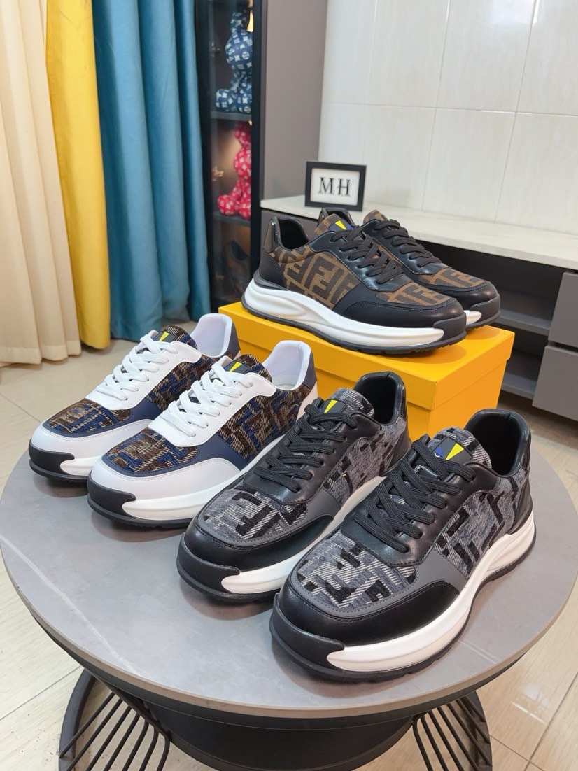NO:834346,[FENDI] Fendi's classic and comfortable men's, this complex sneaker is made of soft calf leather lining and original ultra-light rubber material with a rough outsole. This unique light style is suitable for the casual and exquisite sensibility of this season. It is comfortable and natural on the feet. It is an everyday style for casual travel in autumn and winter!  38/44,,fendi,fendi,sneakers,cowhide19860909【FENDI】芬迪经典舒适男士,这款复杂的运动鞋是由柔软的小牛皮真皮内里原版超轻橡胶材质粗纹大底 这种独特的轻薄风格适合这个季节的随意而精致的感性,上脚舒适自然 秋冬休闲出行日常款！38/44,,fendi,fendi,sneakers,cowhide,Men's shoes