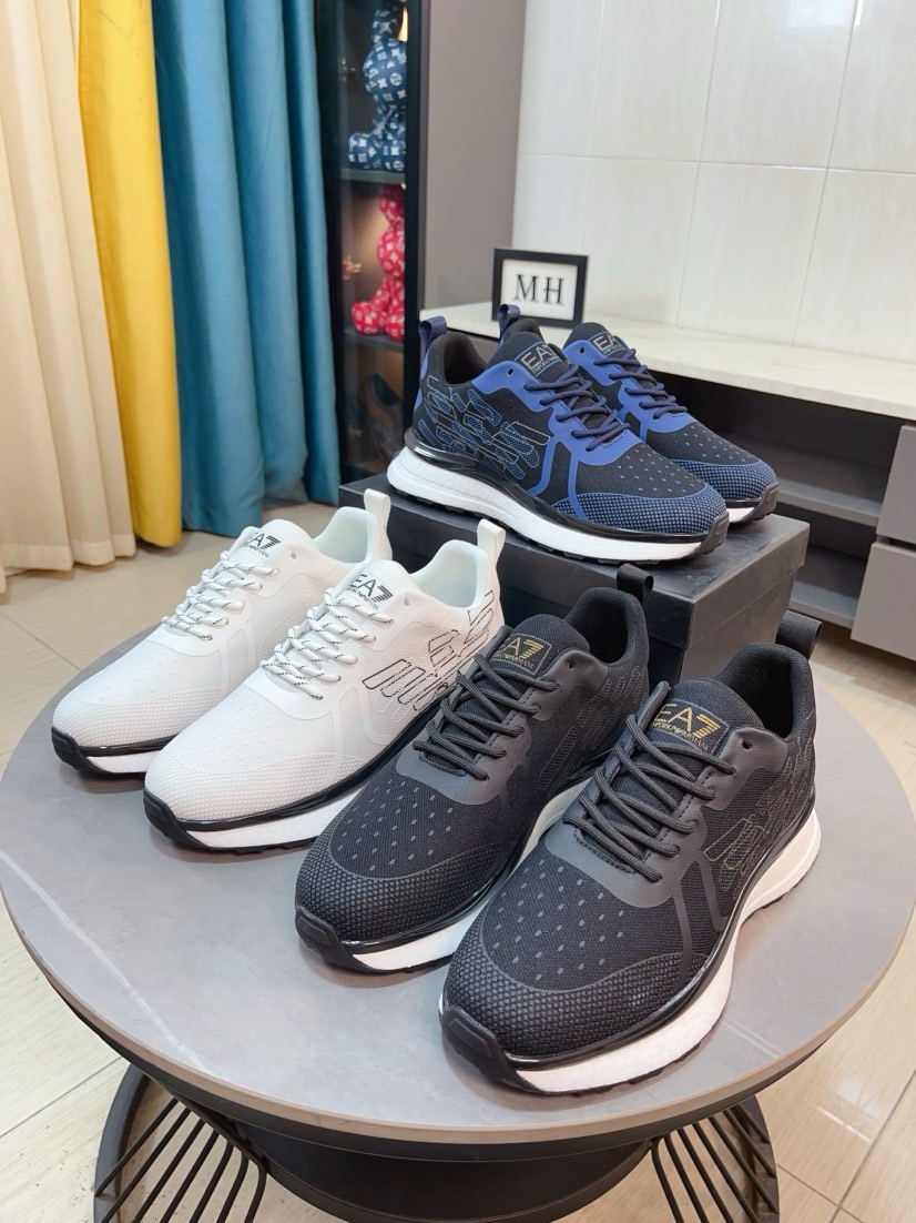 NO:851270,'Armani' uppers are made of original factory special brand standards plus soft imported raw materials + genuine leather lining for tiptoeing, brand special soles are original factory special rubber anti-slip wear-resistant outsole, code number: 38-44,,armani19860909《阿玛尼》鞋面采用原厂特供品牌标加柔软进口原材料＋真皮内里 踮脚,品牌专用鞋底原厂特供滴胶防滑耐磨大底,码数:38-44,,armani,Men's shoes