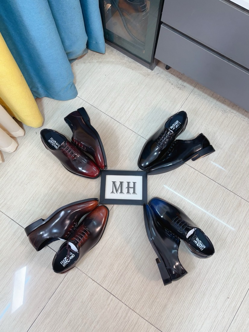NO:854493,(Niuli) [Ferragamo] Ferragamo's latest men's business leather shoes official website original 1:1 molded head layer is made of Italian imported cowhide luxury cowhide lining, soft, comfortable and high-end, the first choice for high-grade men 38-44 45 can be customized,,ferragamo,ferragamo,cowhide19860909(牛里)【Ferragamo】菲拉格慕最新男士商务皮鞋官网原版1:1开模头层采用意大利进口牛皮奢华牛皮内里,柔软舒适高端大气,高品味男士首选38-44 45可订做,,ferragamo,ferragamo,cowhide,Men's shoes