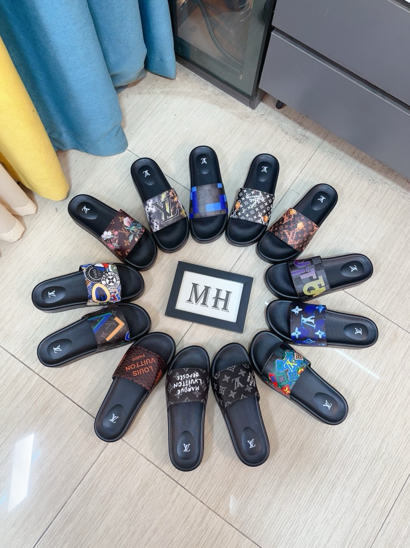 NO:854502,(LV-Louis Vuitton) New men's sandals, high-end boutique, upper film logo printing decoration, fine workmanship, super soft soles, casual, loose and comfortable, a must-have in summer!  nsize38-44,45 customized,,louis vuitton,louis vuitton,slippers19860909（lv-路易威登）新品男士凉拖鞋,高端精品,鞋面胶片logo印花装饰,精细做工,鞋底超软,休闲宽松舒适型,夏季必入哦！nsize38-44,45定做,,louis vuitton,louis vuitton,slippers,Men's shoes