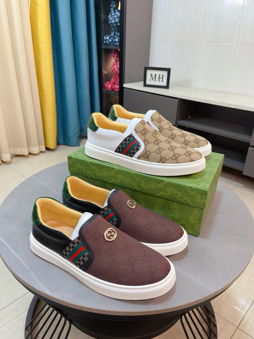 NO:887583,GUCCI [Gucci] new high-end brand of men's shoes, the latest fashionable casual men's shoes, a trendy and versatile style, relaxed sports style, uppers imported from Italy, first-layer cowhide, genuine leather lining and ultra-fine workmanship. Original personalized fashionable rubber wear-resistant outsole, light and comfortable on the foot, size 38-44,,gucci,cowhide19860909GUCCI【古奇】新款男鞋高端品牌,最新時尚休闲男鞋,潮流百搭之款,轻松运动风,鞋面意大利进口头层牛皮 真皮内里 加超精细做工.原版个性时尚橡胶耐磨大底,上脚轻巧舒适,码数38-44,,gucci,cowhide,Men's shoes