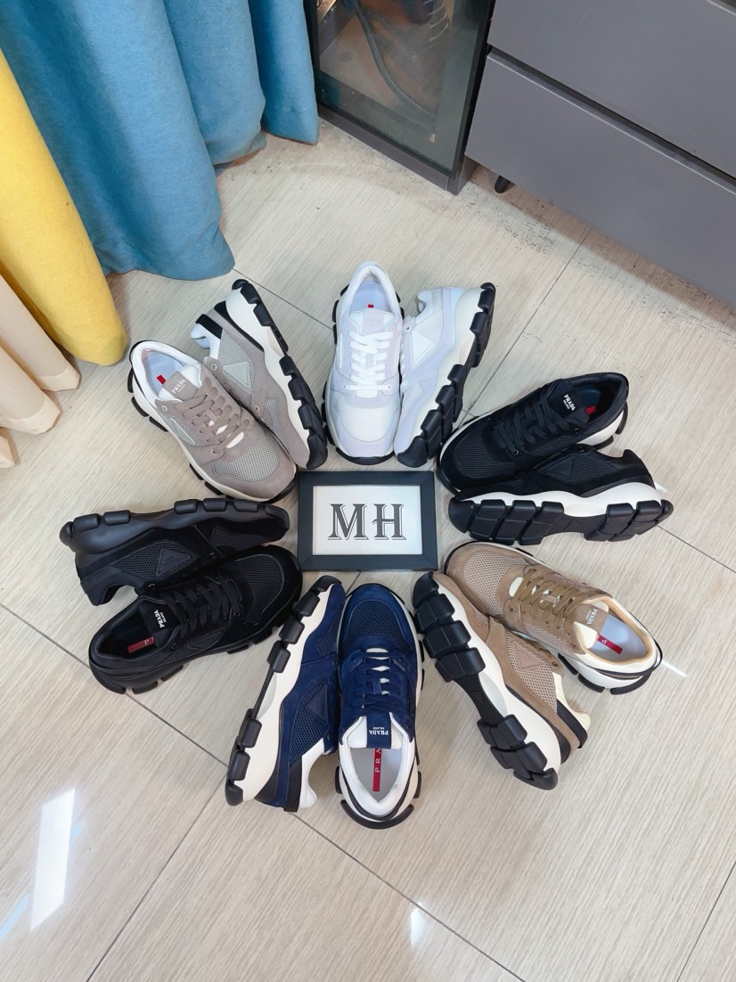 NO:898498,High-quality new Prada (Prada) counters are on the market simultaneously. New men's shoes and fabrics are selected from imported mesh with glue-spraying technology. Imported cowhide lining. High-end open-molded non-slip rubber outsole, exquisite lines, simple and elegant, comfortable and high-end for leisure travel. Size: 38 to 44,, prada, prada, cowhide19860909高品质新款prada(普拉达)专柜同步上市, 新款男鞋、面料精选进口面网配滴胶工艺.进口牛皮内里.高端开模防滑橡胶大底,精美线条、简约大气,上脚舒服上挡次、休闲旅游.码数:38一44,,prada,prada,cowhide,Men's shoes