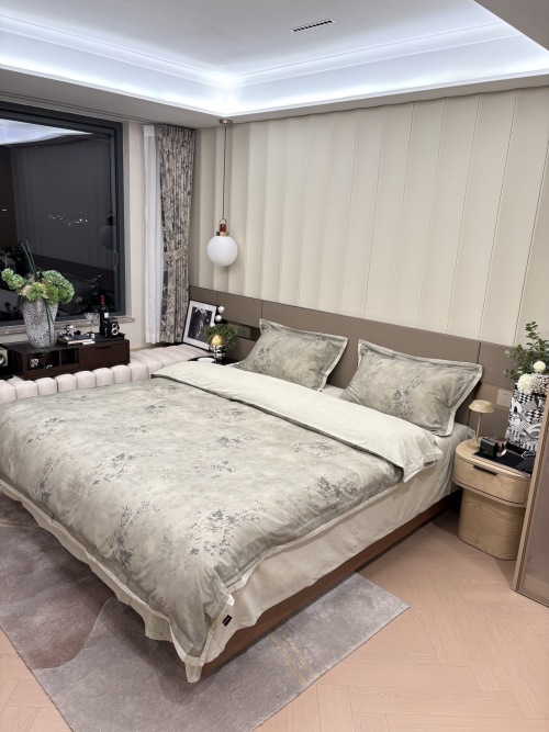 Cotton Linen Digital Print 4-Piece Bedding Set, King Size, Soft & Durable 4 Cotton Linen Digital Print 4-Piece Bedding Set, King Size, Soft & Durable