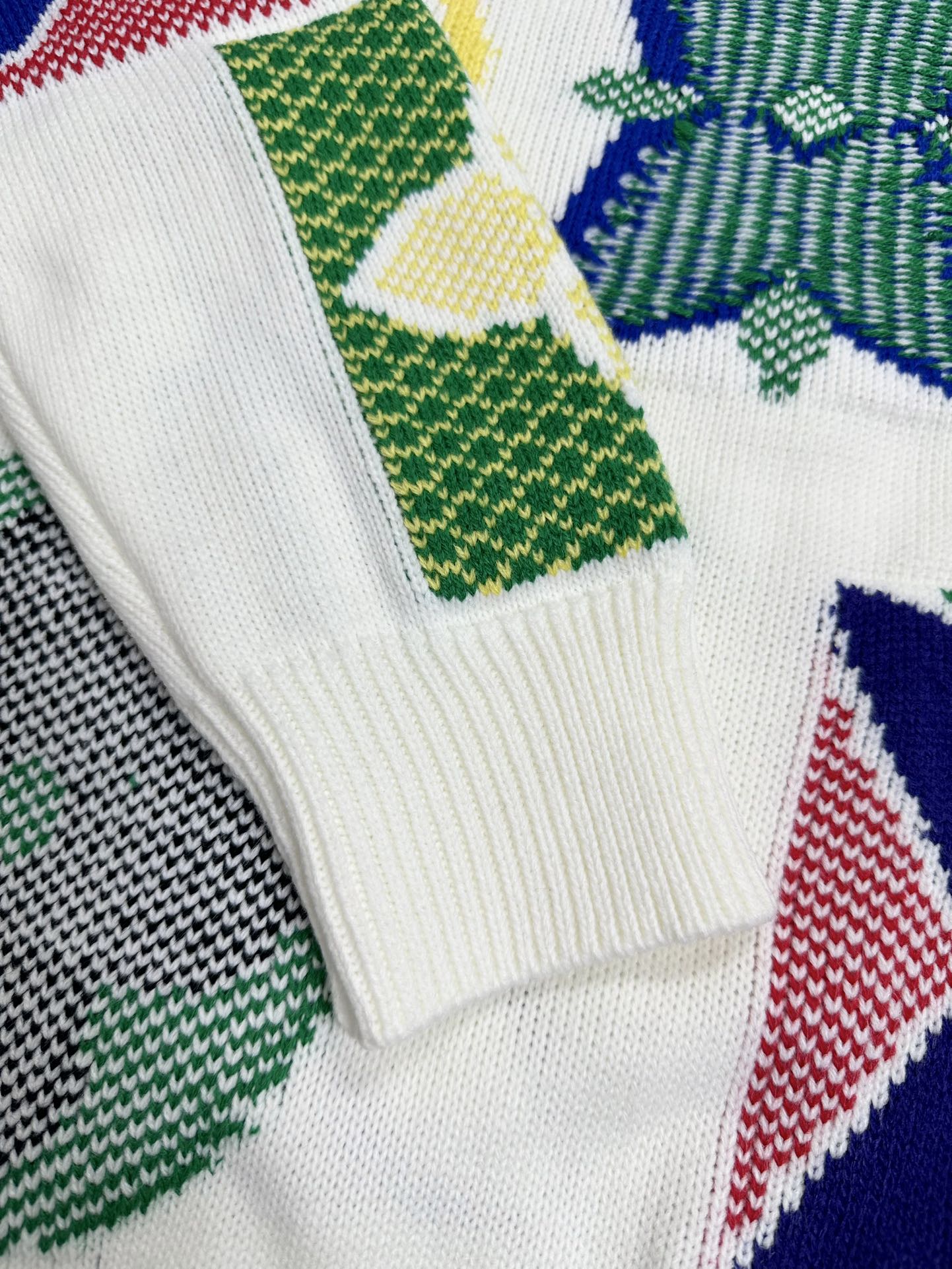 Louis Vuitton Classic Three-Flower Sweater in White, Sizes S-XL - 图片 9