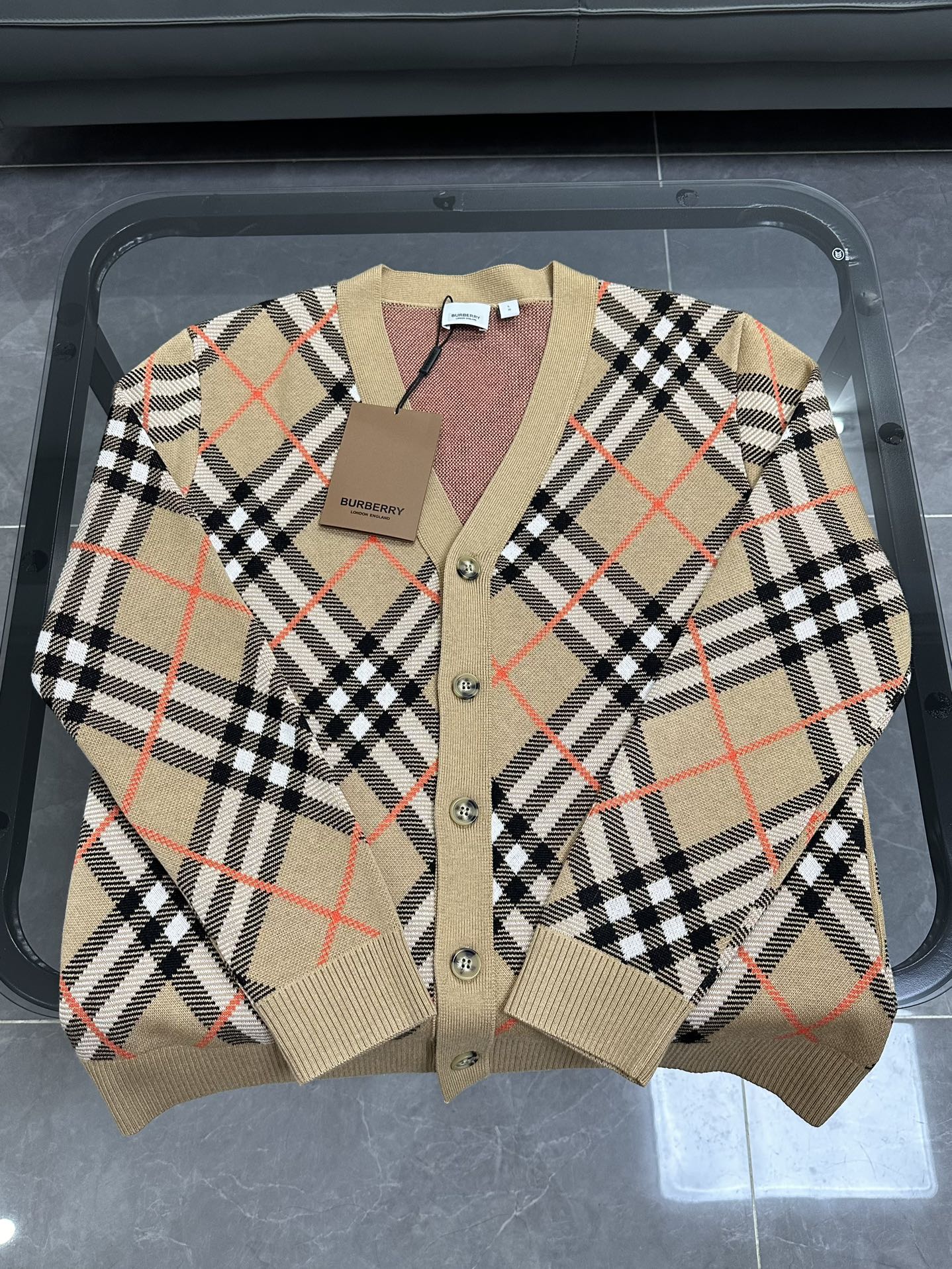 Bbr-Bali’s Classic Knitted V-Collar Hair Jacket in Various Sizes - 图片 3