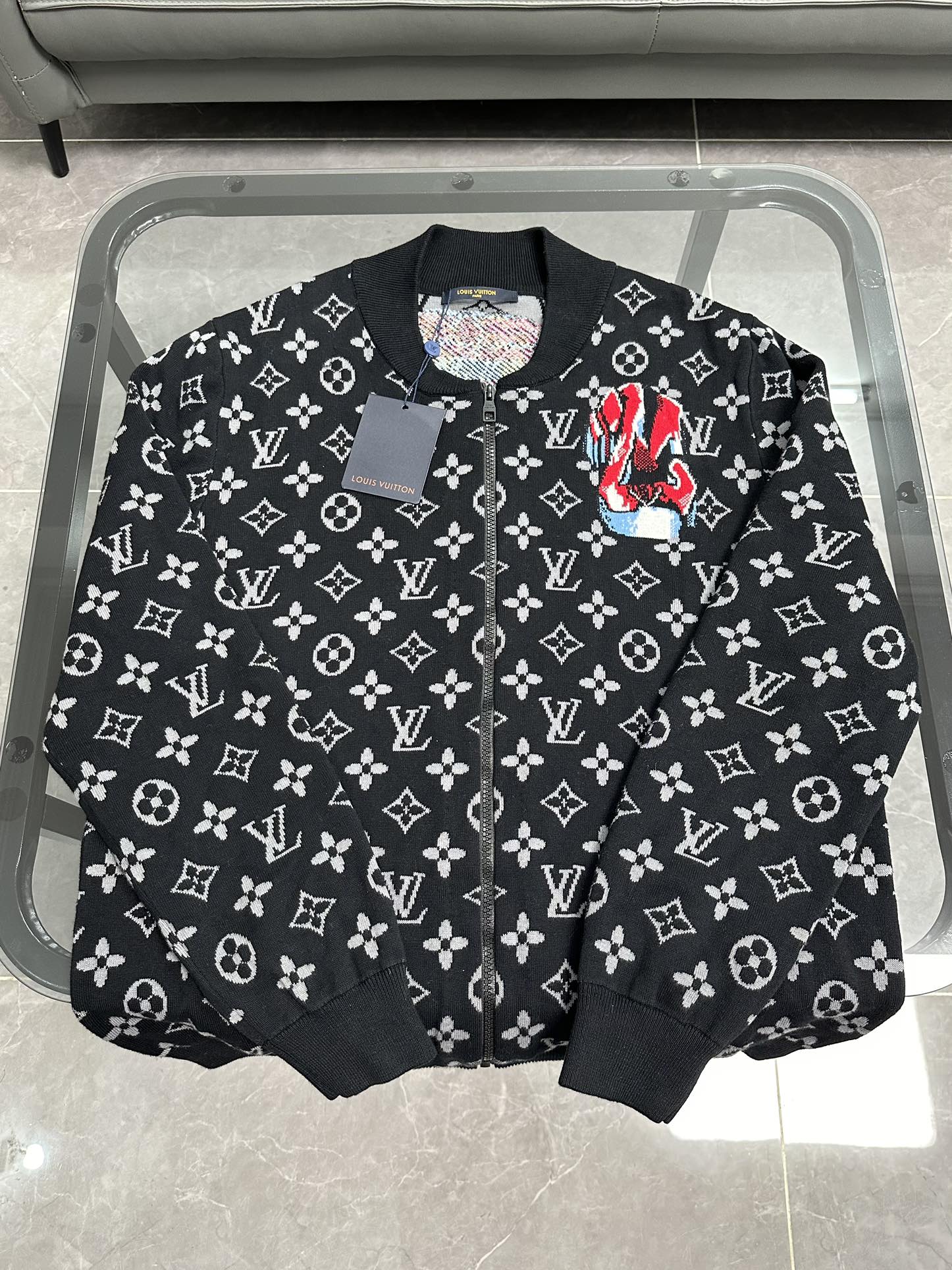 Louis Vuitton Knitted Jacket with Flower-Laying Technique in Black, Size S-XL - 图片 5