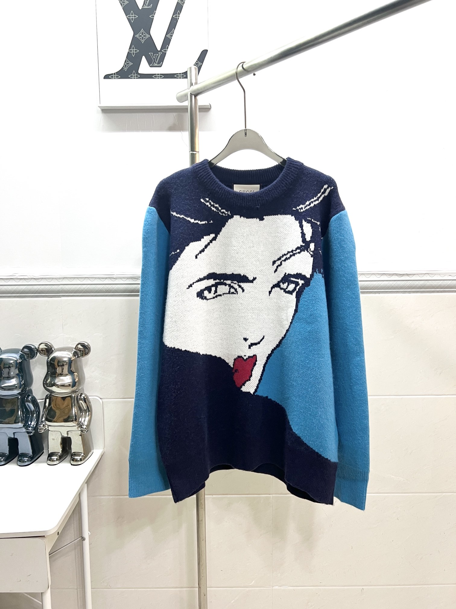 Gucci Gucchi Blue Sweater with Os Shearing Design in Loose Style.