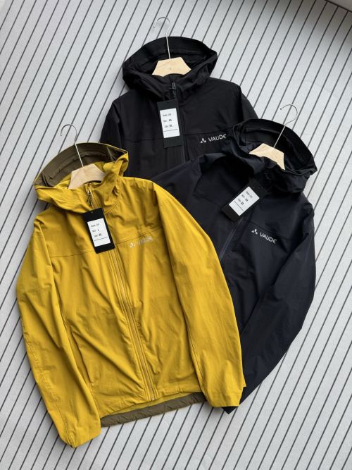 VAUDE Men's Windproof Waterproof Hiking Mountain Jacket Autumn New Collection 1 VAUDE Men's Windproof Waterproof Hiking Mountain Jacket Autumn New Collection