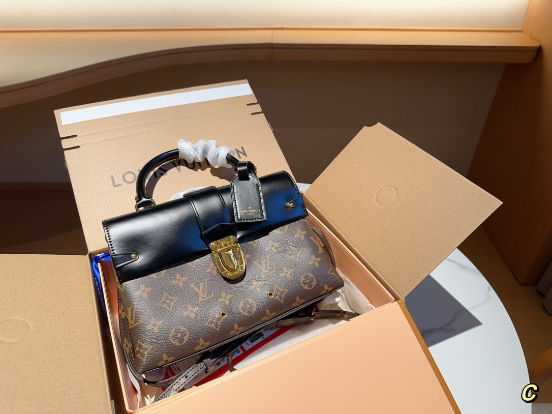 Louis Vuitton Messenger Bags One Handle