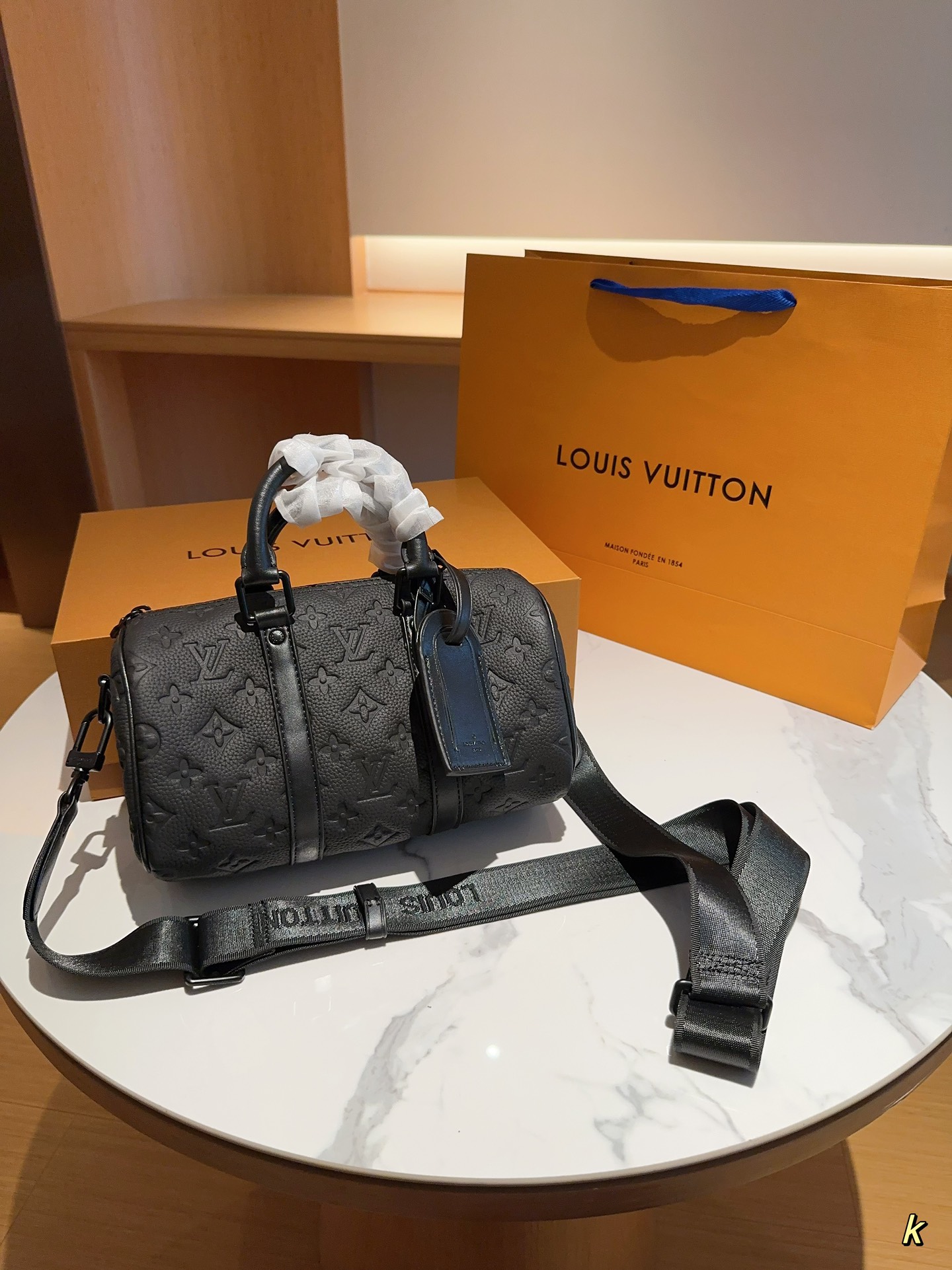 Louis Vuitton LV Keepall Bags Handbags Black Cowhide