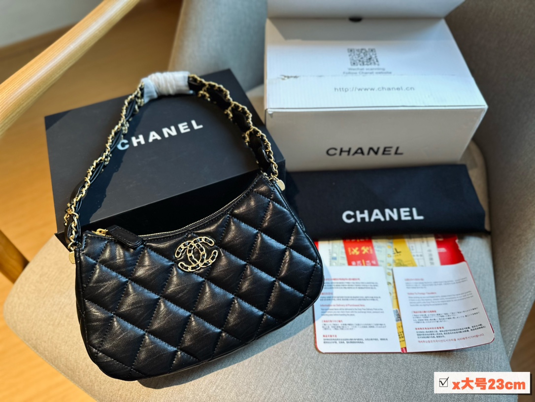 Chanel Crossbody & Shoulder Bags Underarm