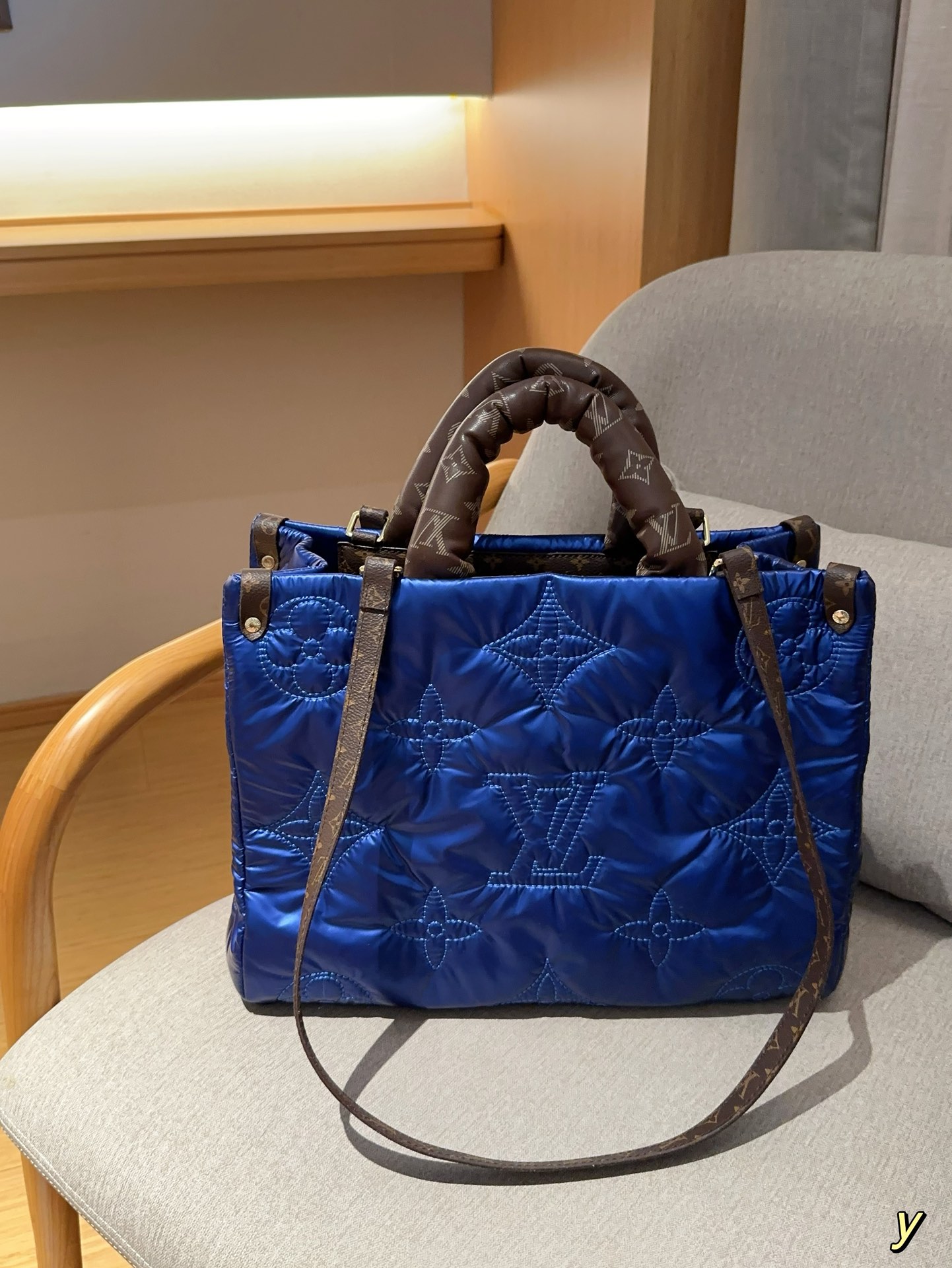 Louis Vuitton LV Onthego Tote Bags Embroidery Cotton