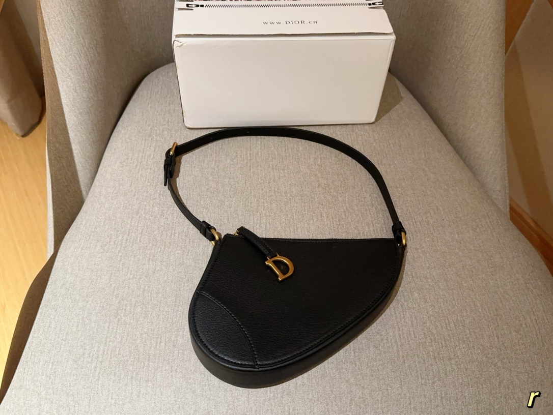 Dior Bon marché
 Sacs À Selle Mini