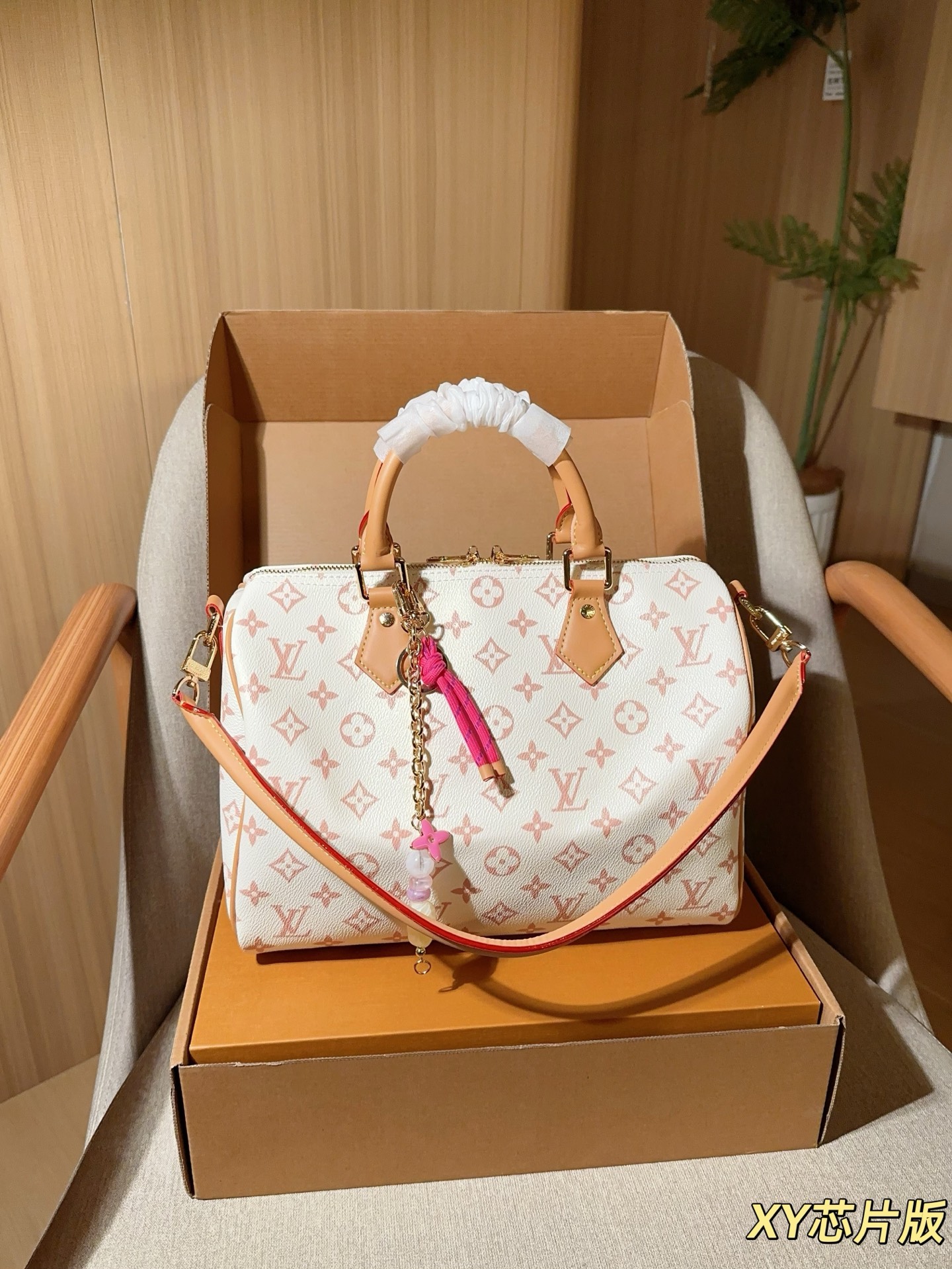 255 | Chip Version | Lv Louis Vuitton | New Speedy30 Limited Edition Dune Color Pillow Bag | Size 30cm | Gift Box Packaging Airplane Case ️