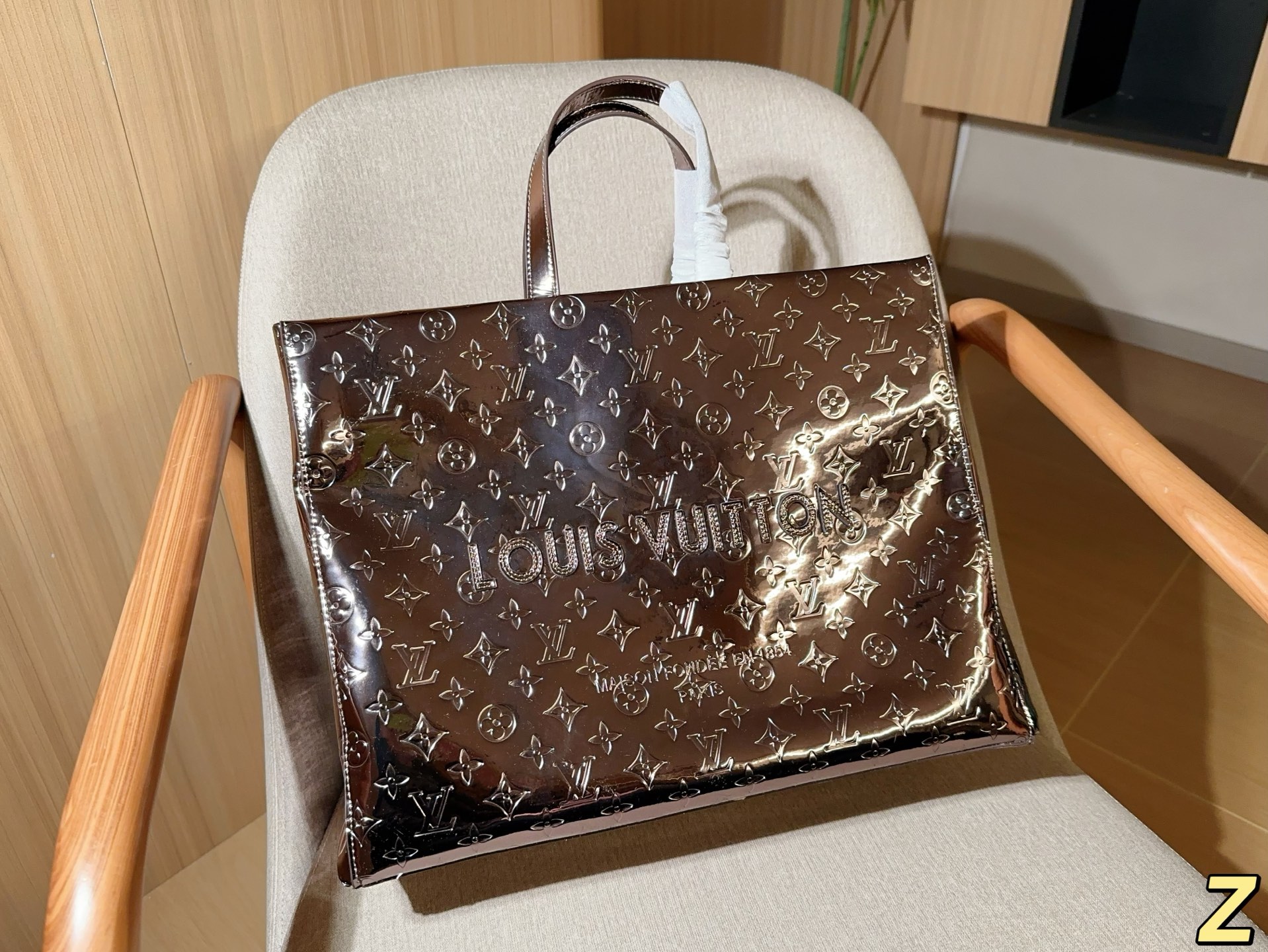 218 | No Box | Louis Vuitton | New Show Shopper Tote Bag | Size 41cm